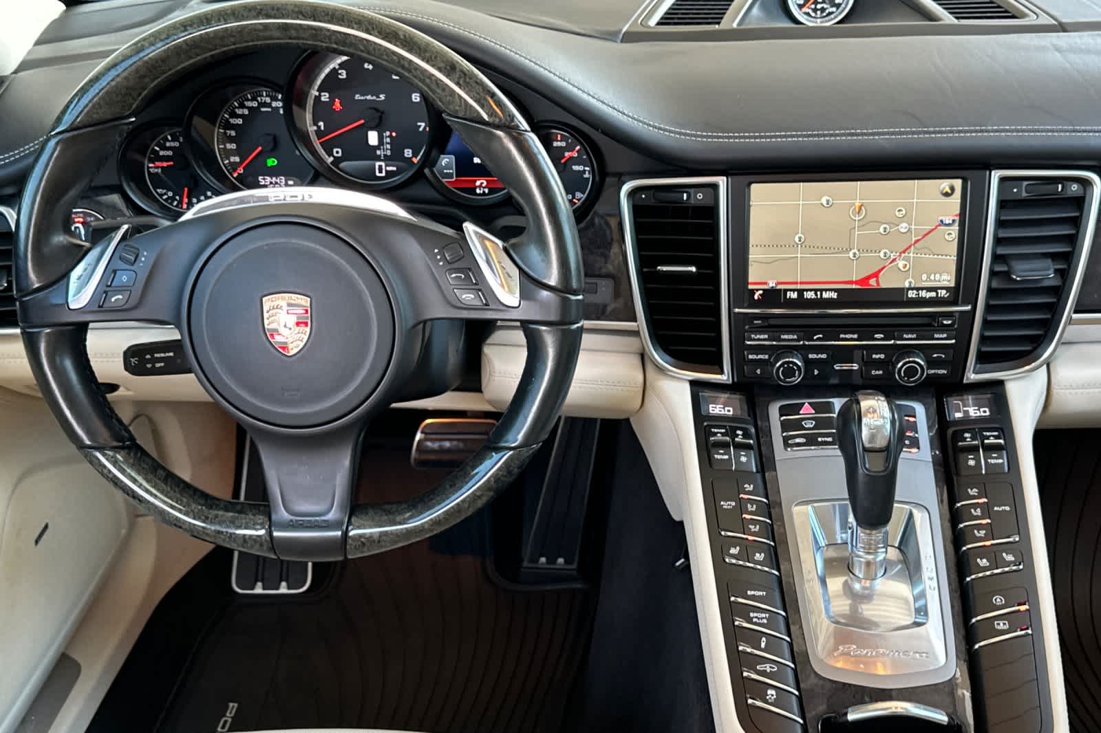 Thumbnail: 2014 Porsche Panamera - 14
