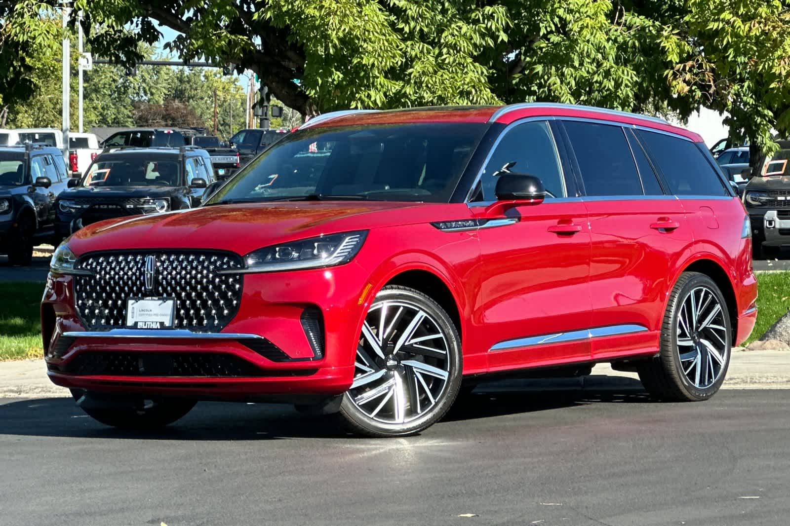 Thumbnail: 2025 Lincoln Aviator - 1