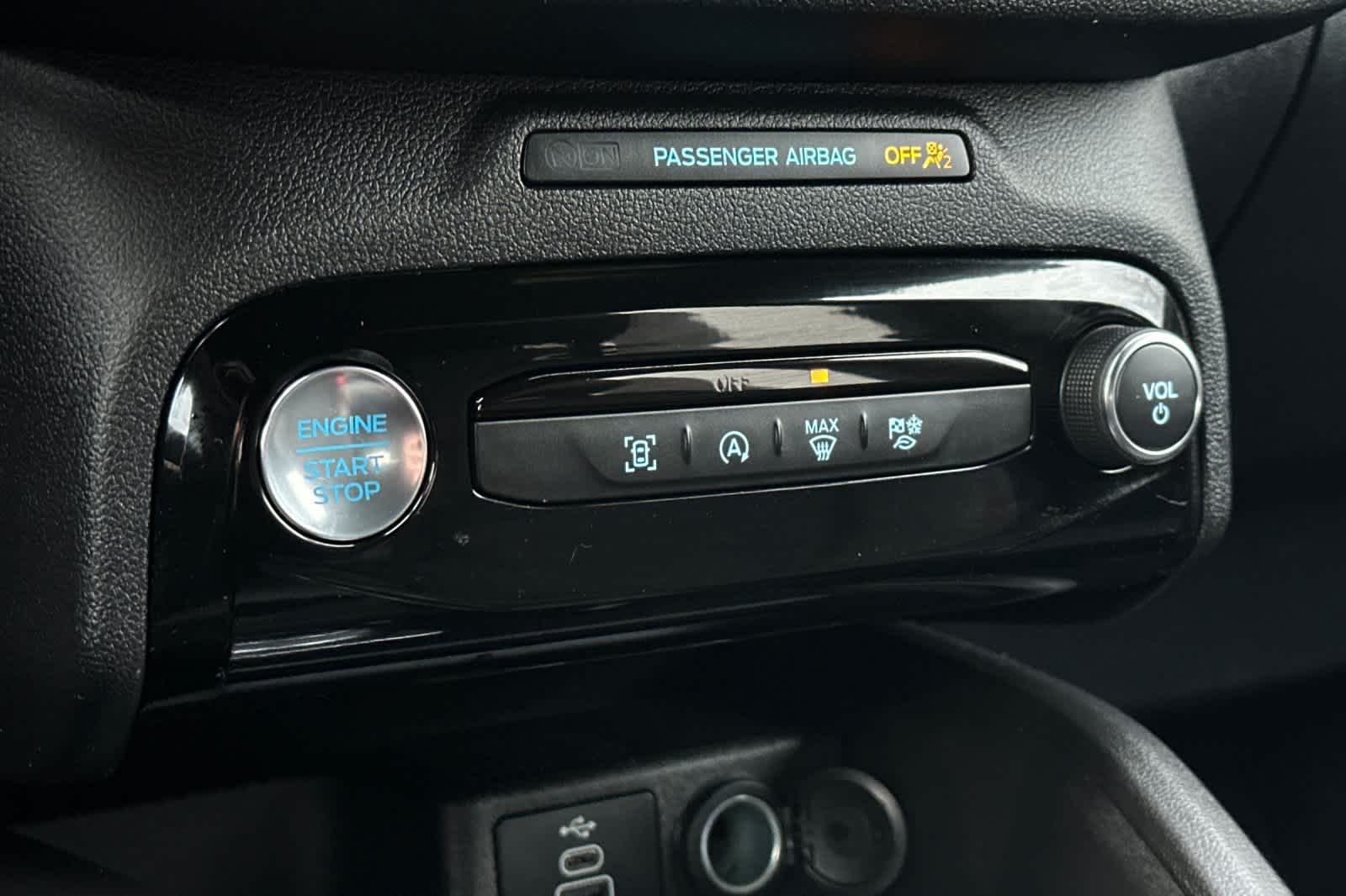 Thumbnail: 2025 Ford Escape - 21