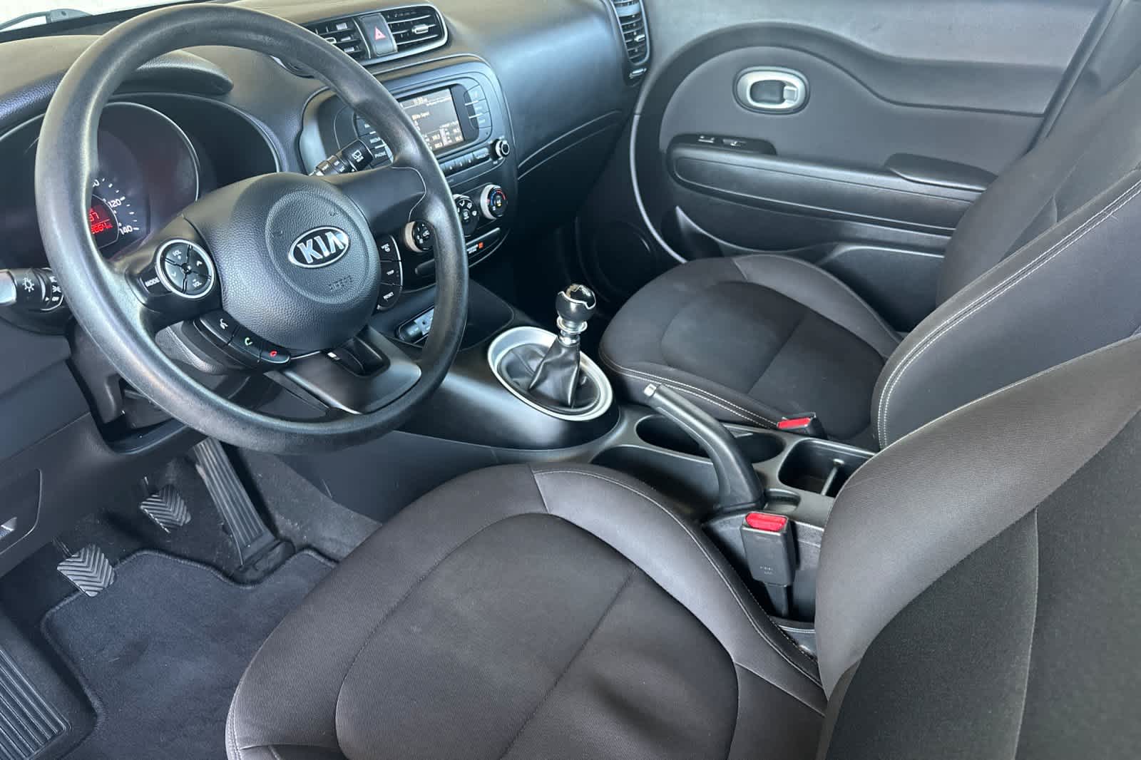 Thumbnail: 2017 Kia Soul - 11