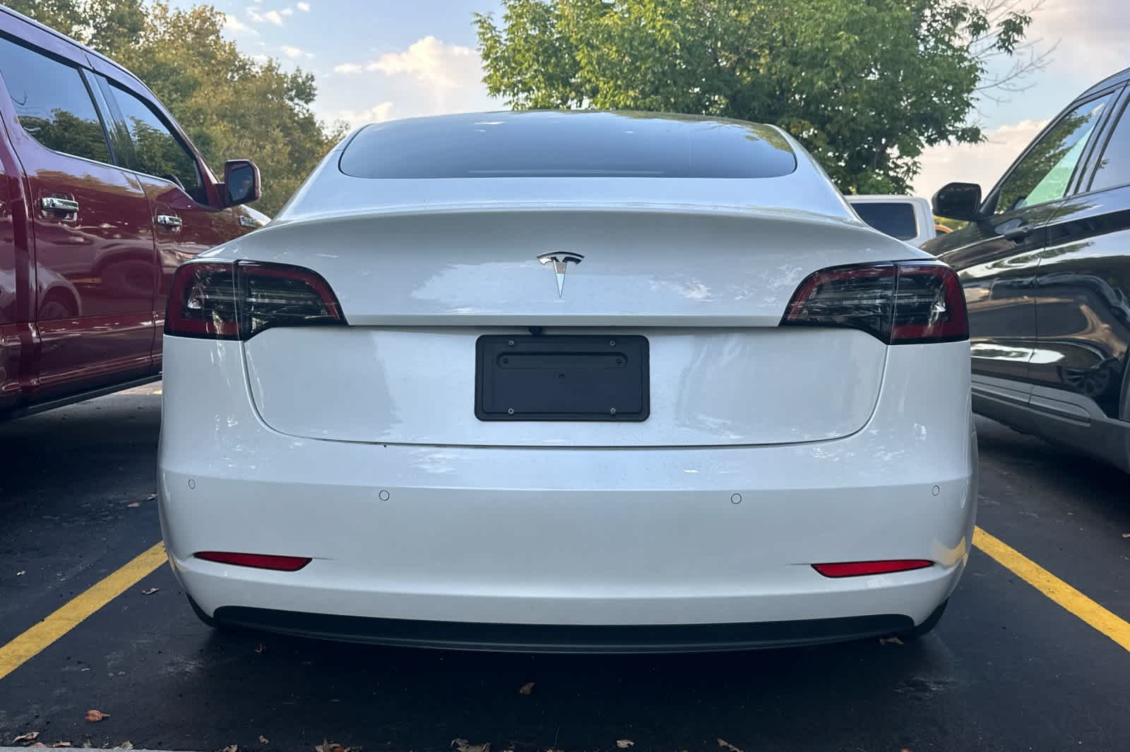 Thumbnail: 2021 Tesla Model 3 - 4