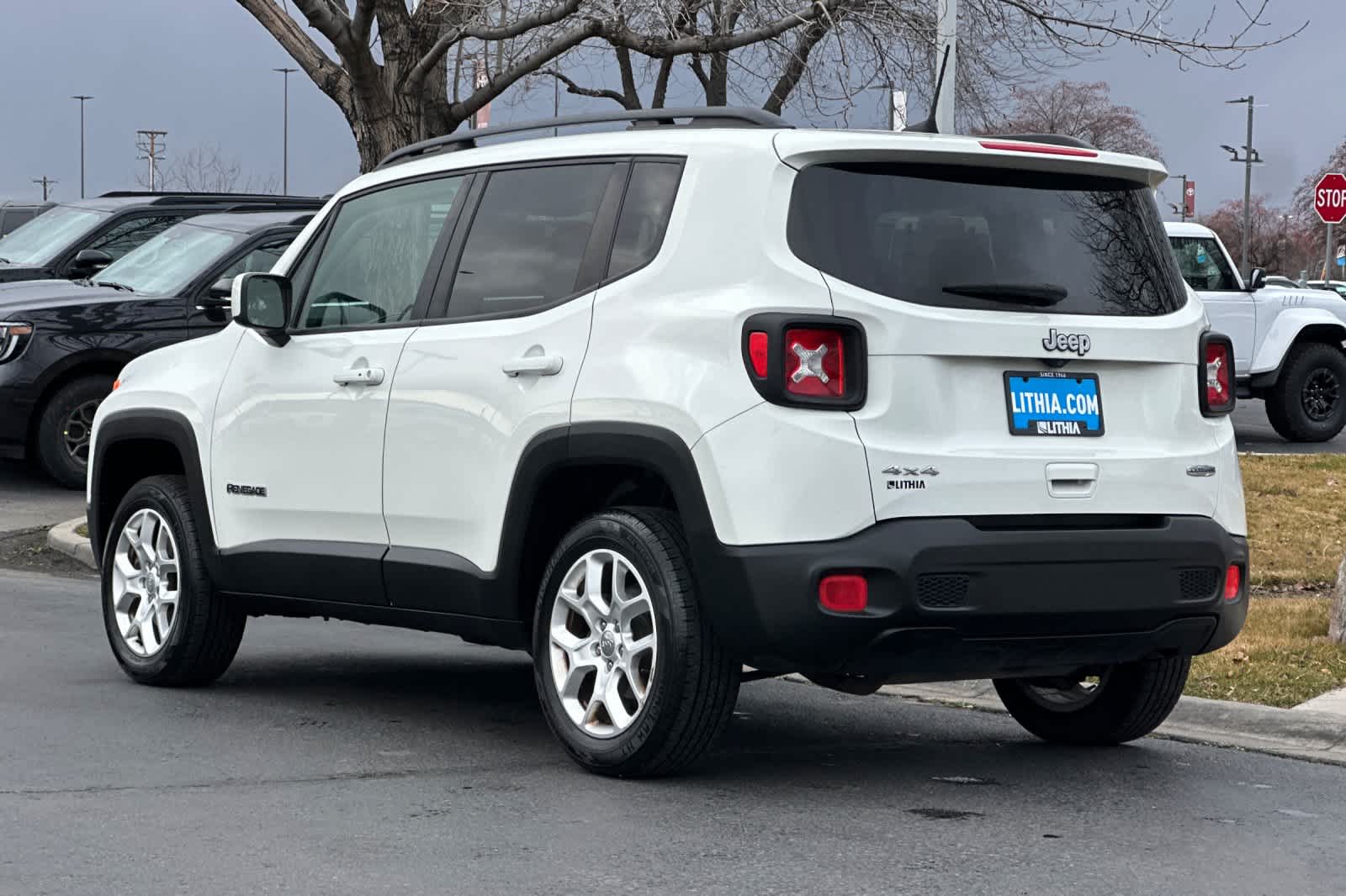 Thumbnail: 2018 Jeep Renegade - 6