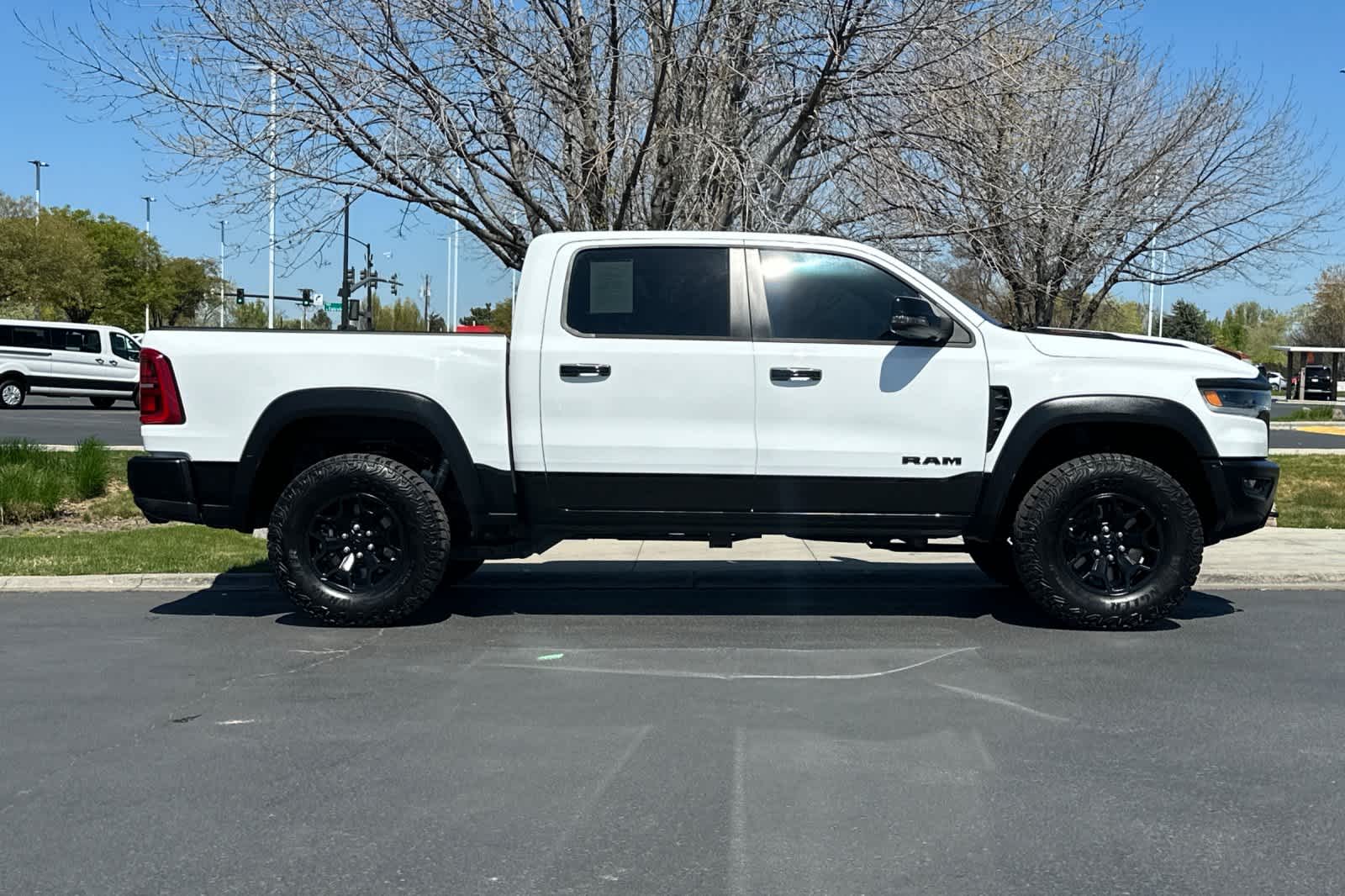 Thumbnail: 2025 RAM 1500 - 8