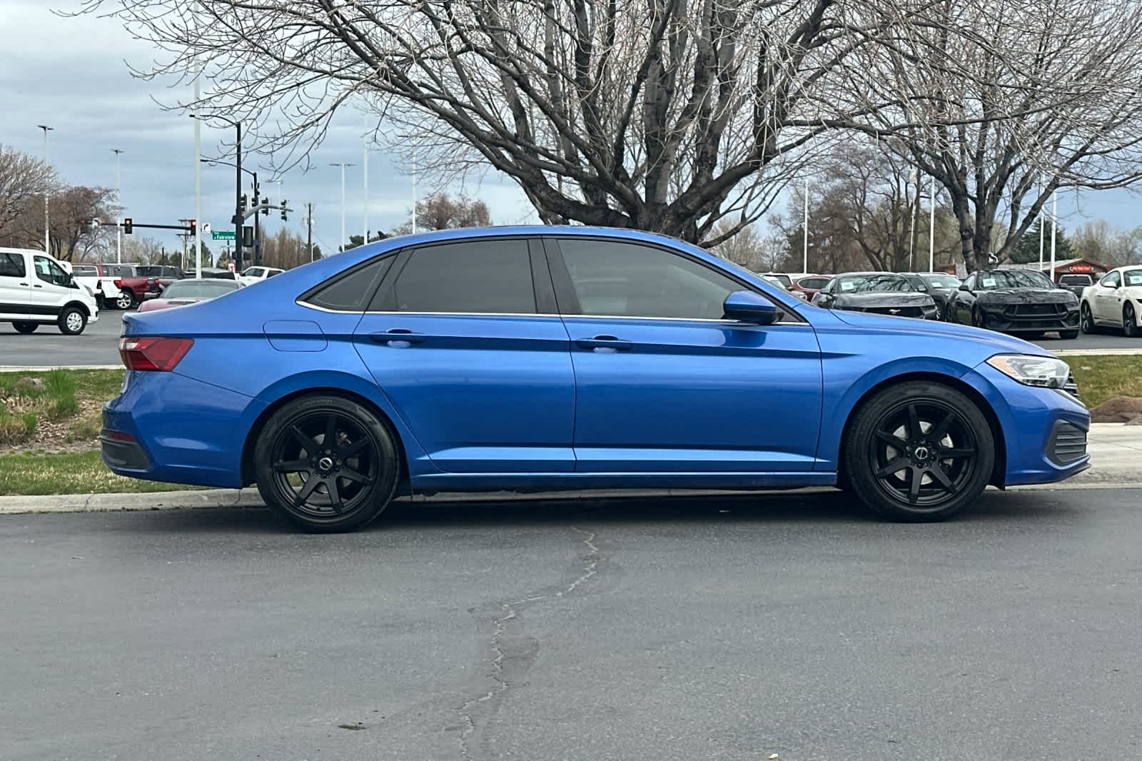 Thumbnail: 2022 Volkswagen Jetta - 8