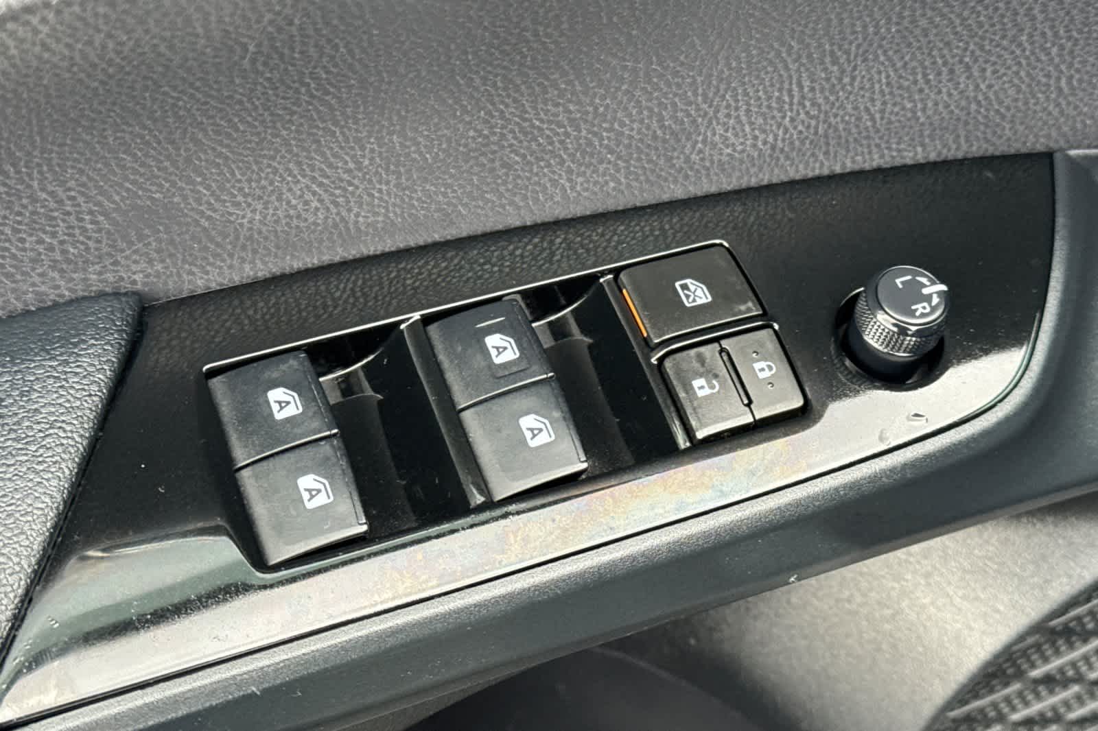 Thumbnail: 2017 Toyota Prius Prime - 13