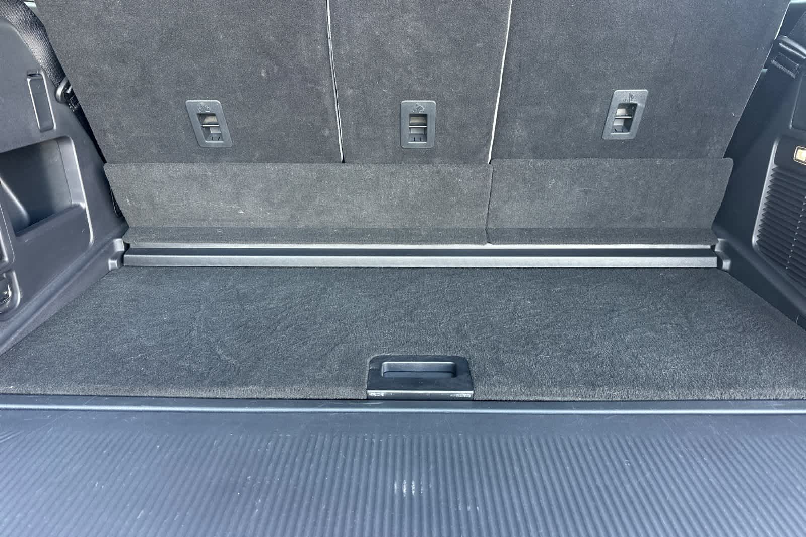 Thumbnail: 2025 Ford Expedition - 16