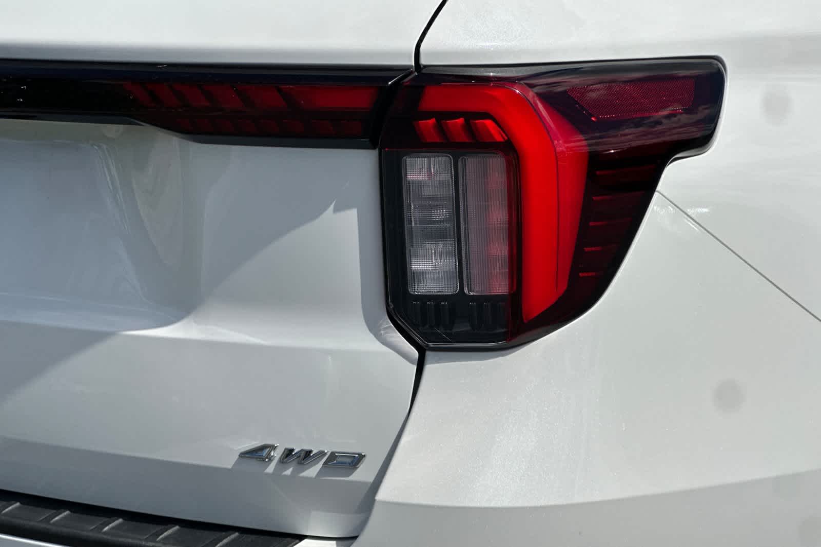 Thumbnail: 2025 Ford Explorer - 28