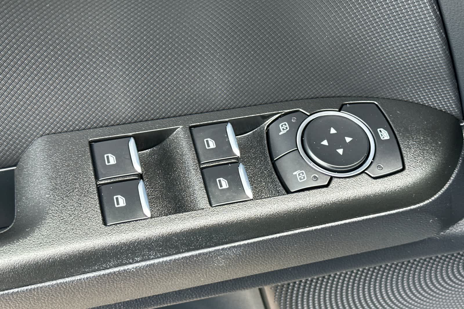 Thumbnail: 2023 Ford Bronco Sport - 13