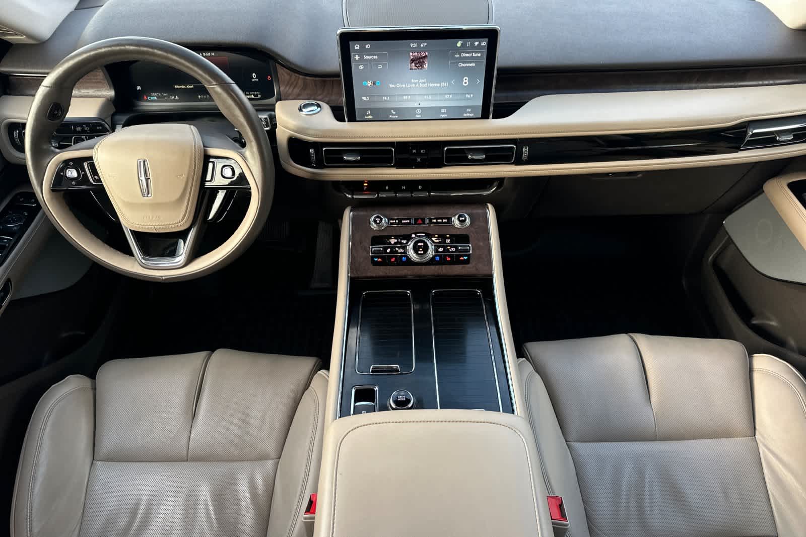 Thumbnail: 2023 Lincoln Aviator - 3