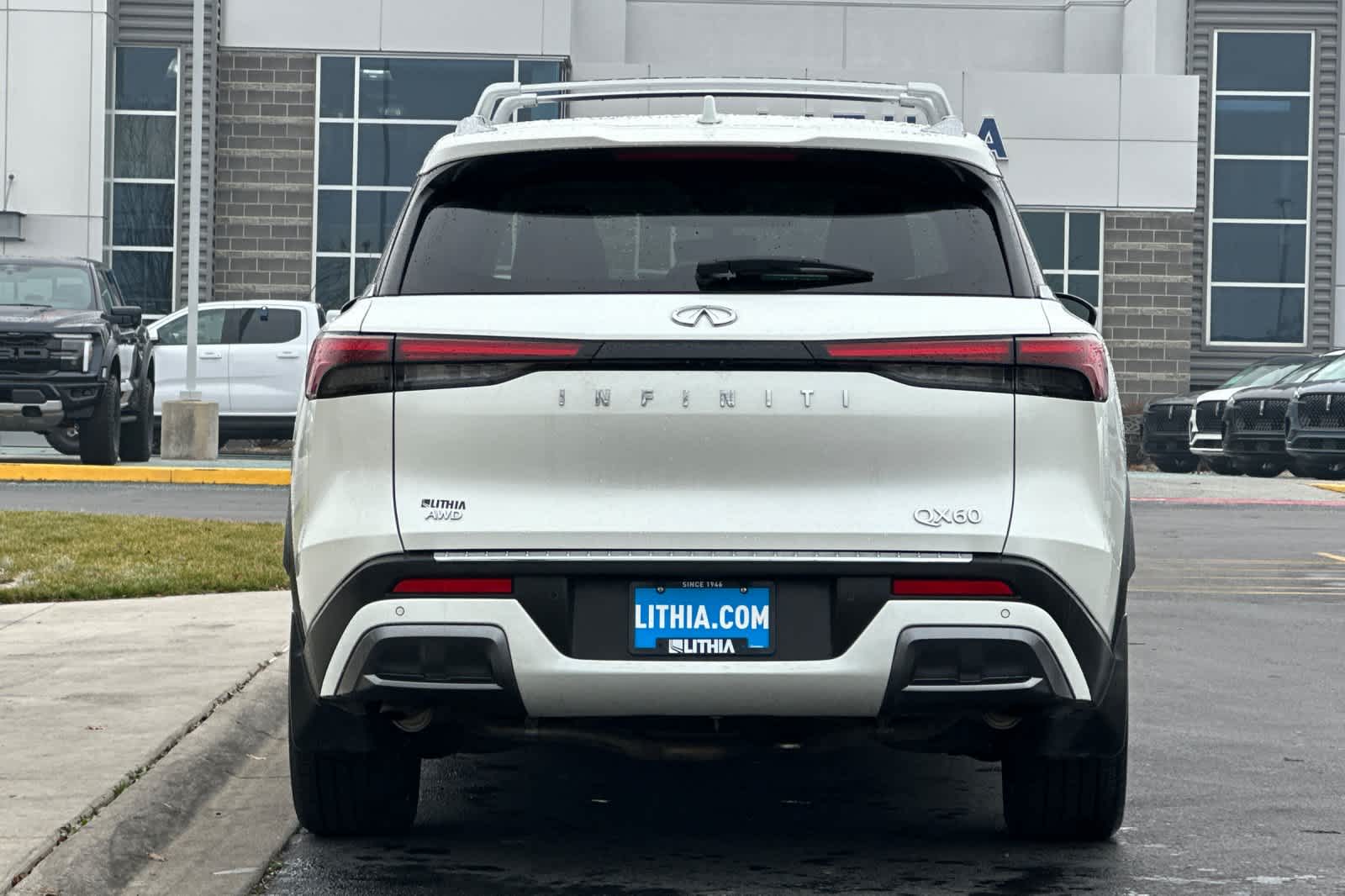 Thumbnail: 2025 INFINITI QX60 - 7