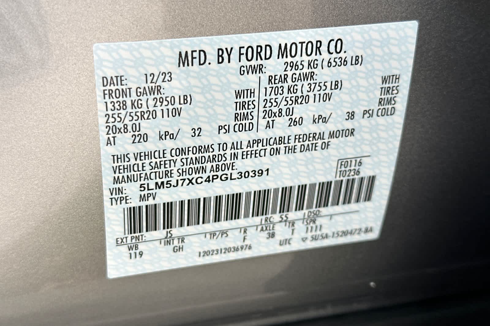 Thumbnail: 2023 Lincoln Aviator - 29