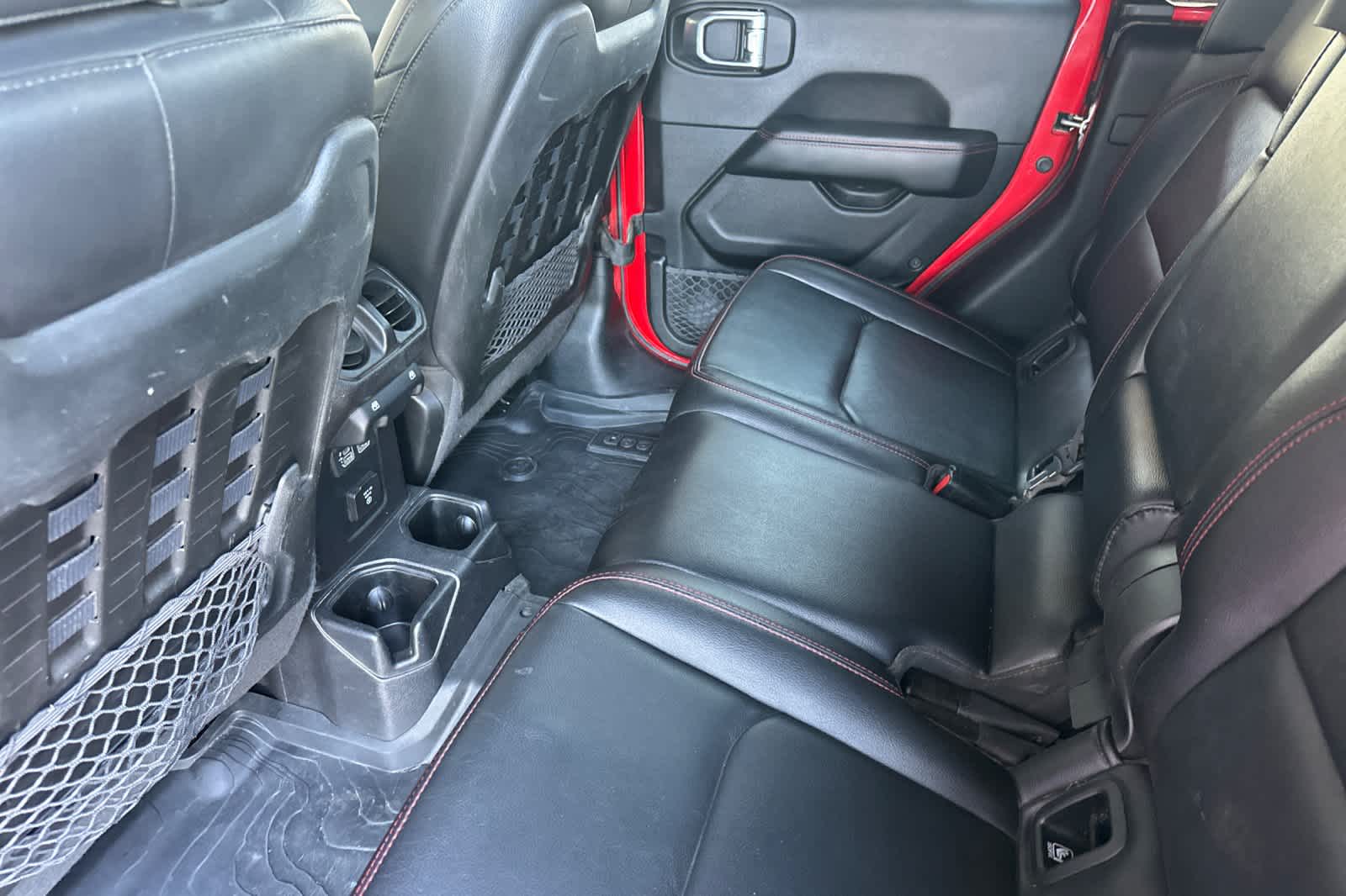 Thumbnail: 2020 Jeep Gladiator - 4