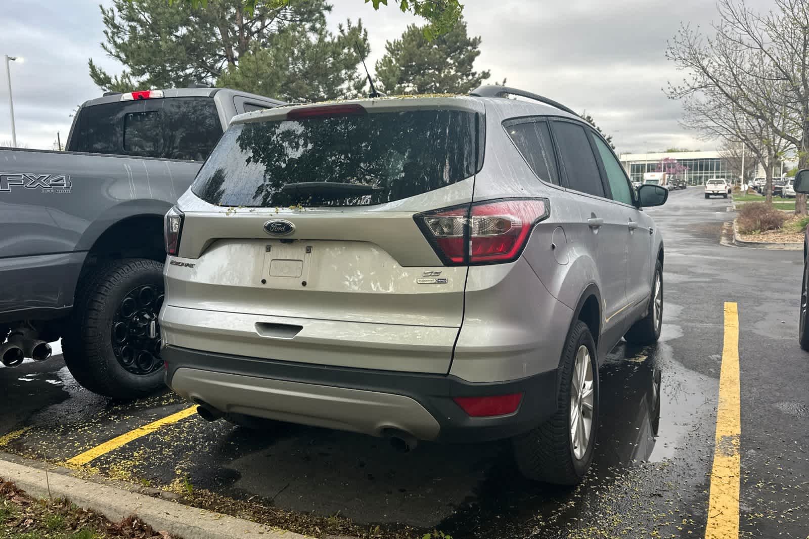 Thumbnail: 2018 Ford Escape - 4