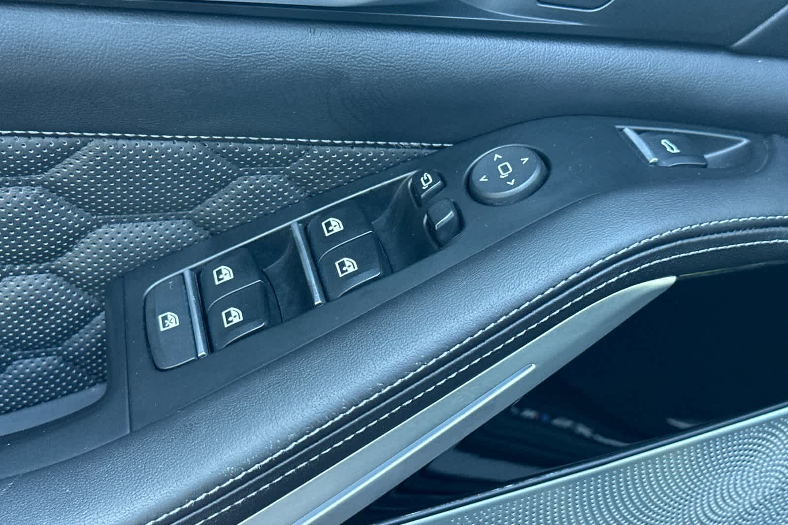 Thumbnail: 2021 BMW X5 - 13