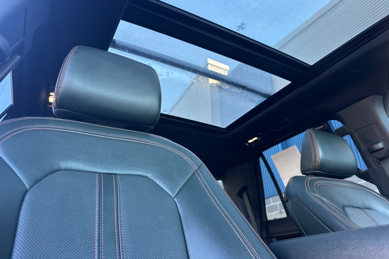 Thumbnail: 2022 Ford Expedition - 18