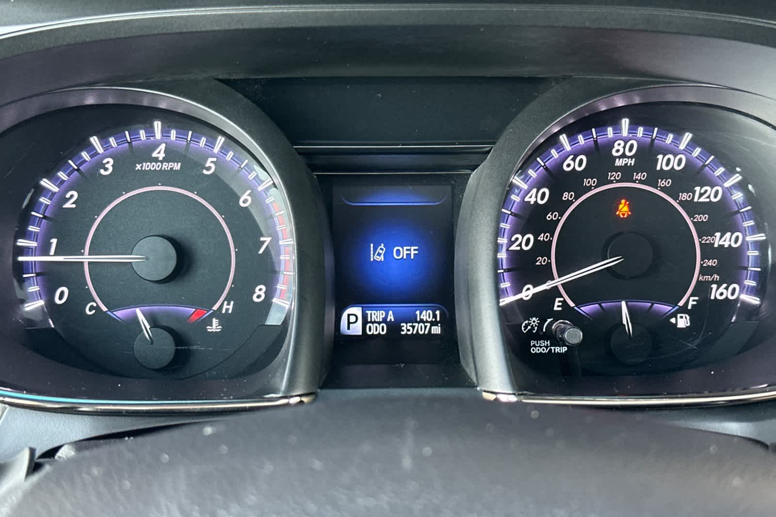 Thumbnail: 2017 Toyota Avalon - 24