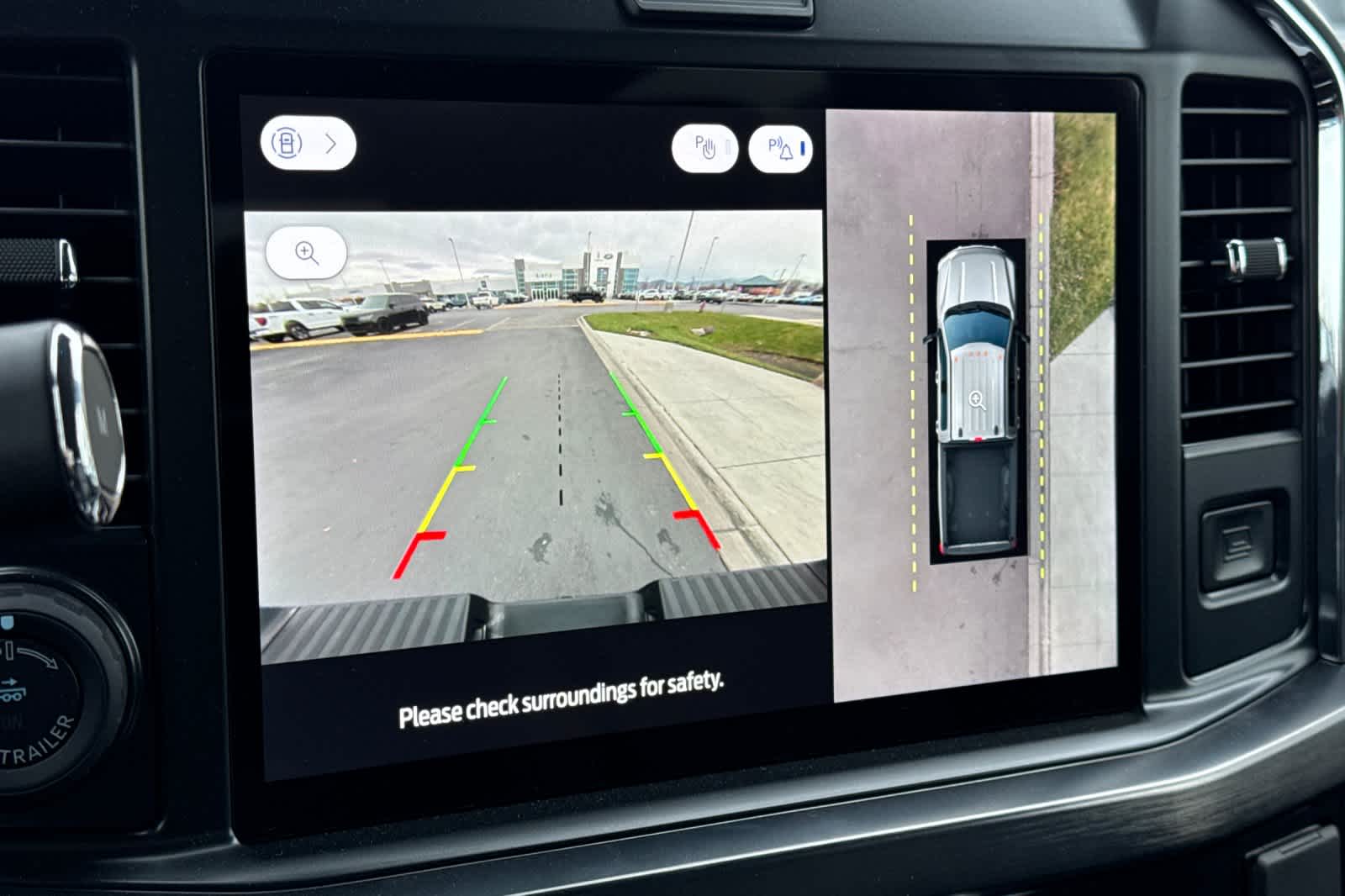 Thumbnail: 2025 Ford F-350 - 19