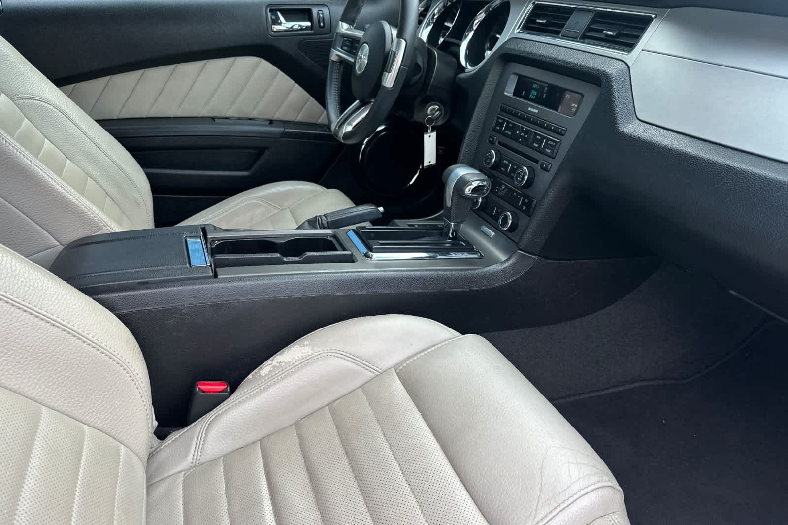 Thumbnail: 2012 Ford Mustang - 15