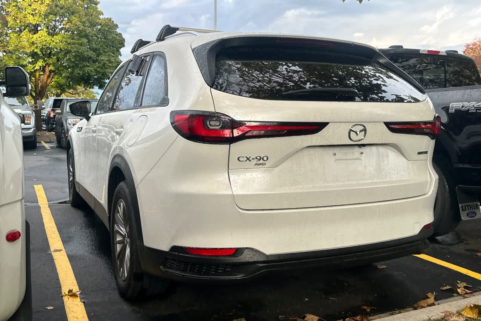 2024 Mazda CX-90 Plug-in Hybrid Preferred photo 2