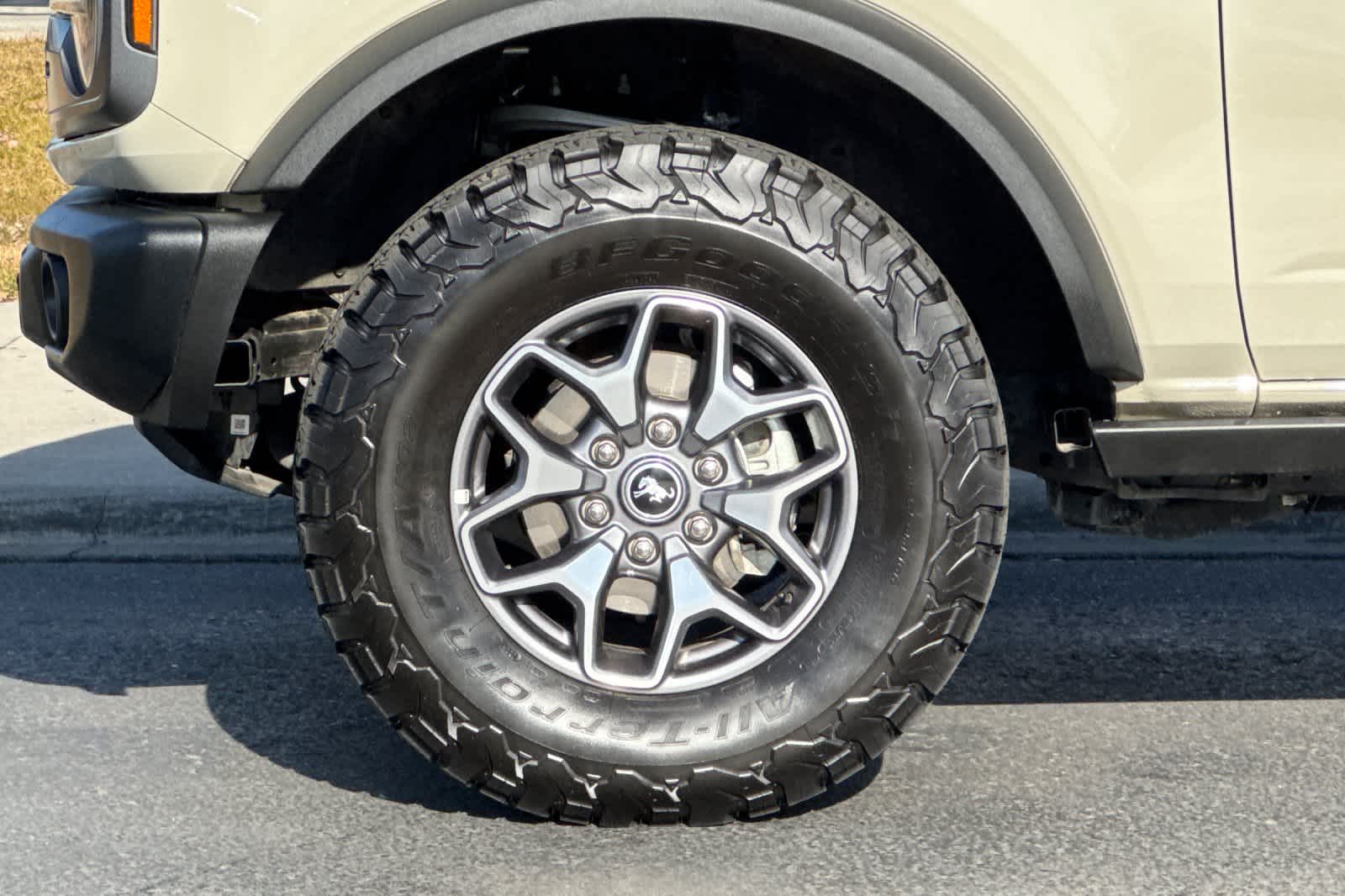 Thumbnail: 2025 Ford Bronco - 27