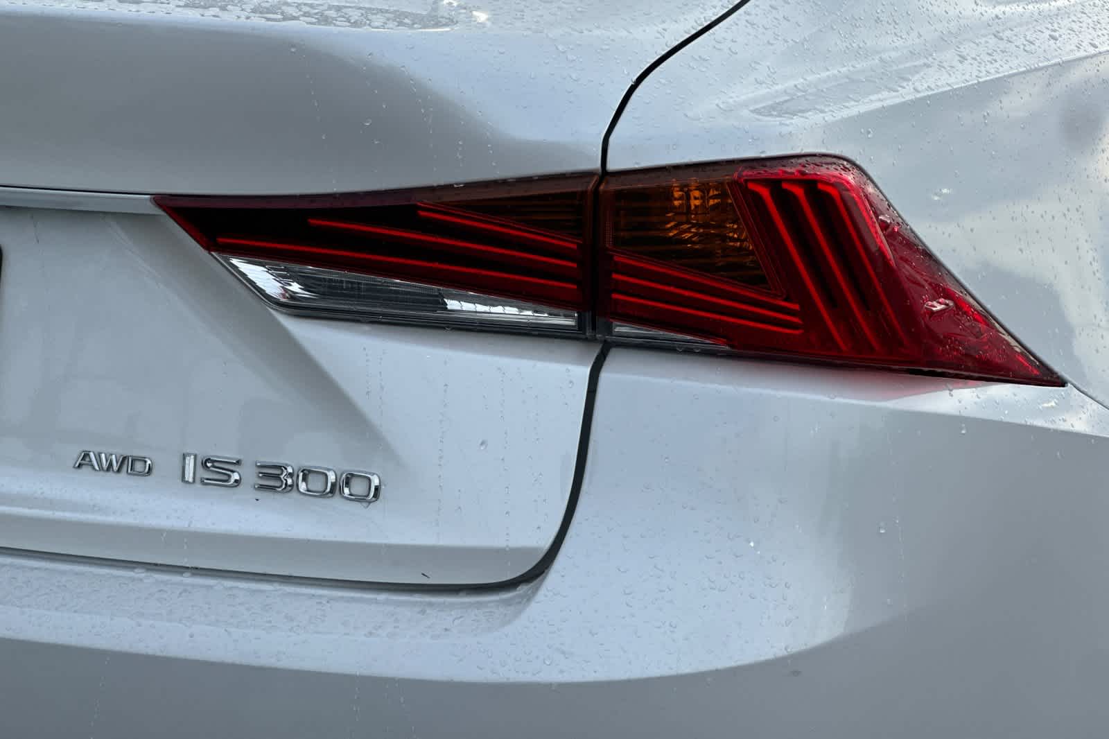 Thumbnail: 2018 Lexus IS - 26