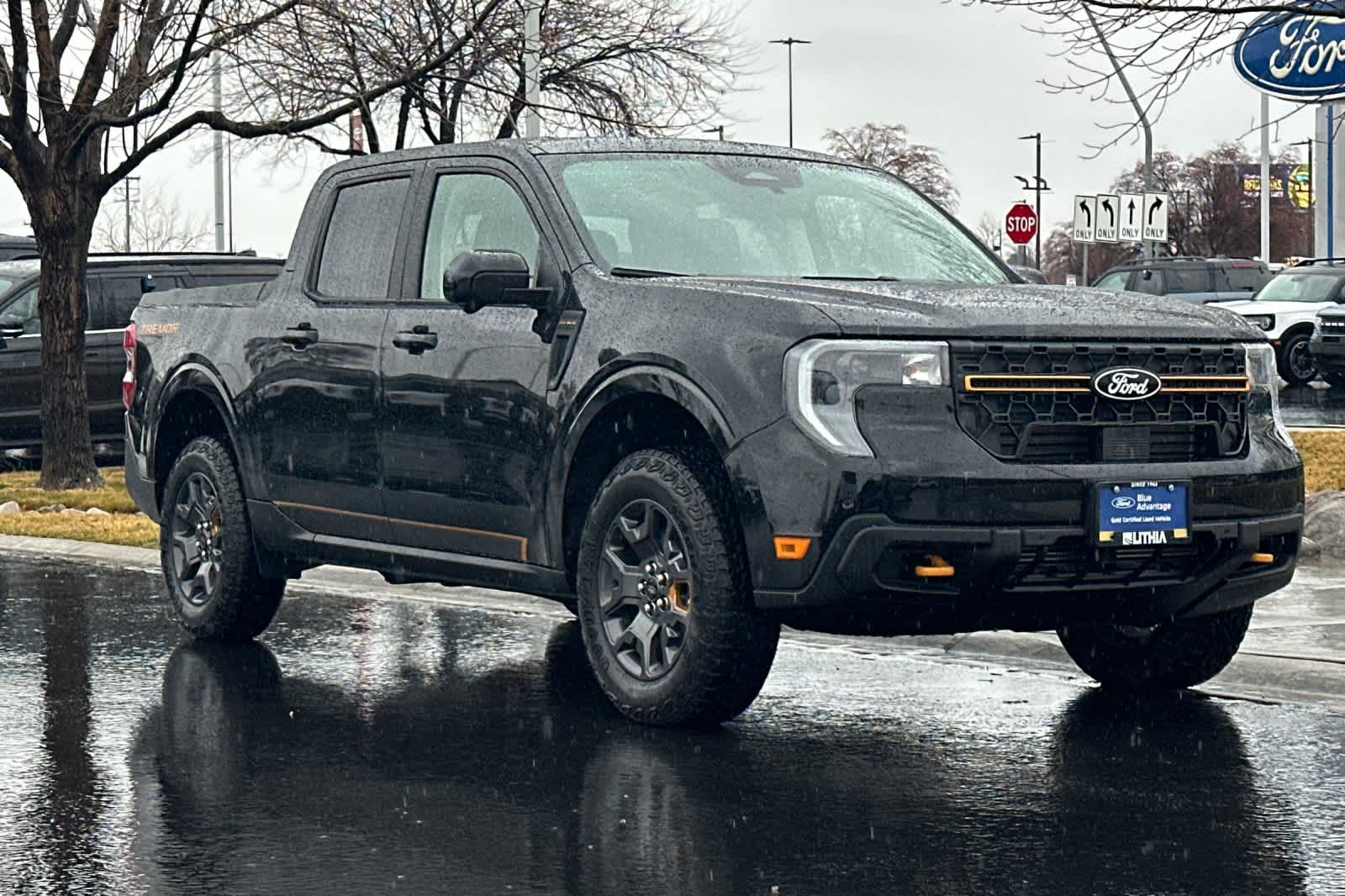 Thumbnail: 2025 Ford Maverick - 9