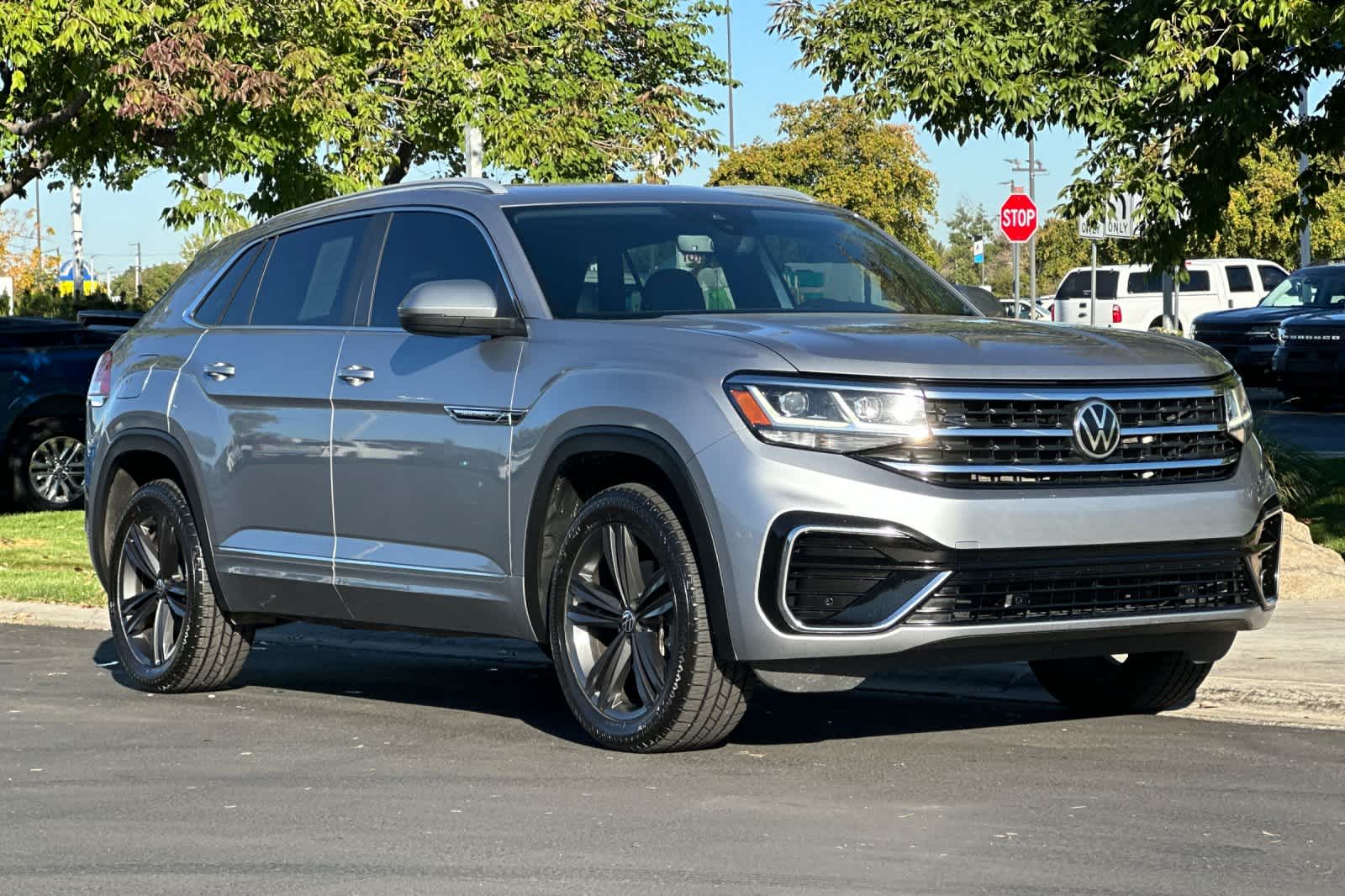 Thumbnail: 2022 Volkswagen Atlas - 9