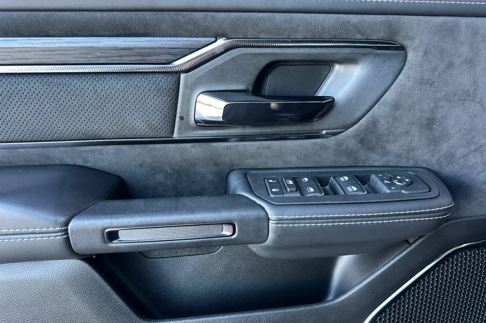 Thumbnail: 2025 RAM 1500 - 12