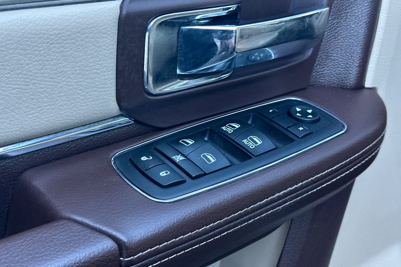 Thumbnail: 2017 RAM 1500 - 13