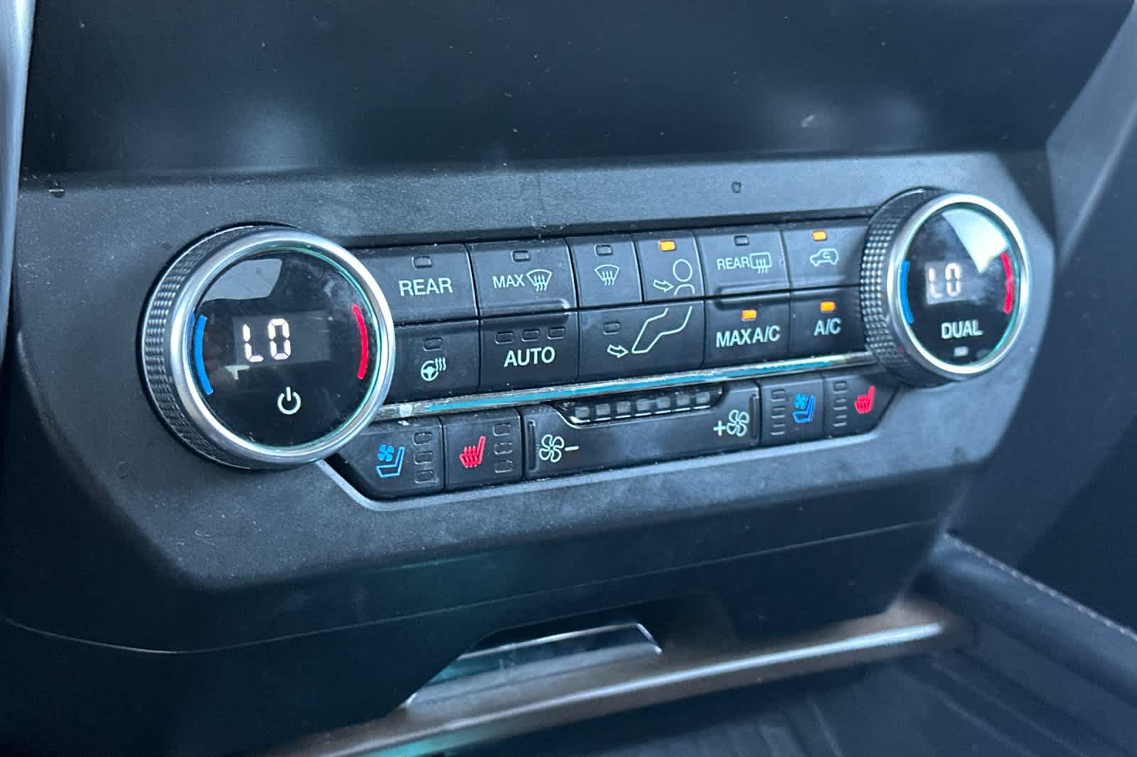 Thumbnail: 2019 Ford Expedition MAX - 22