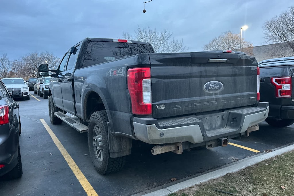 Used 2018 Ford F-250 Truck Crew Cab
