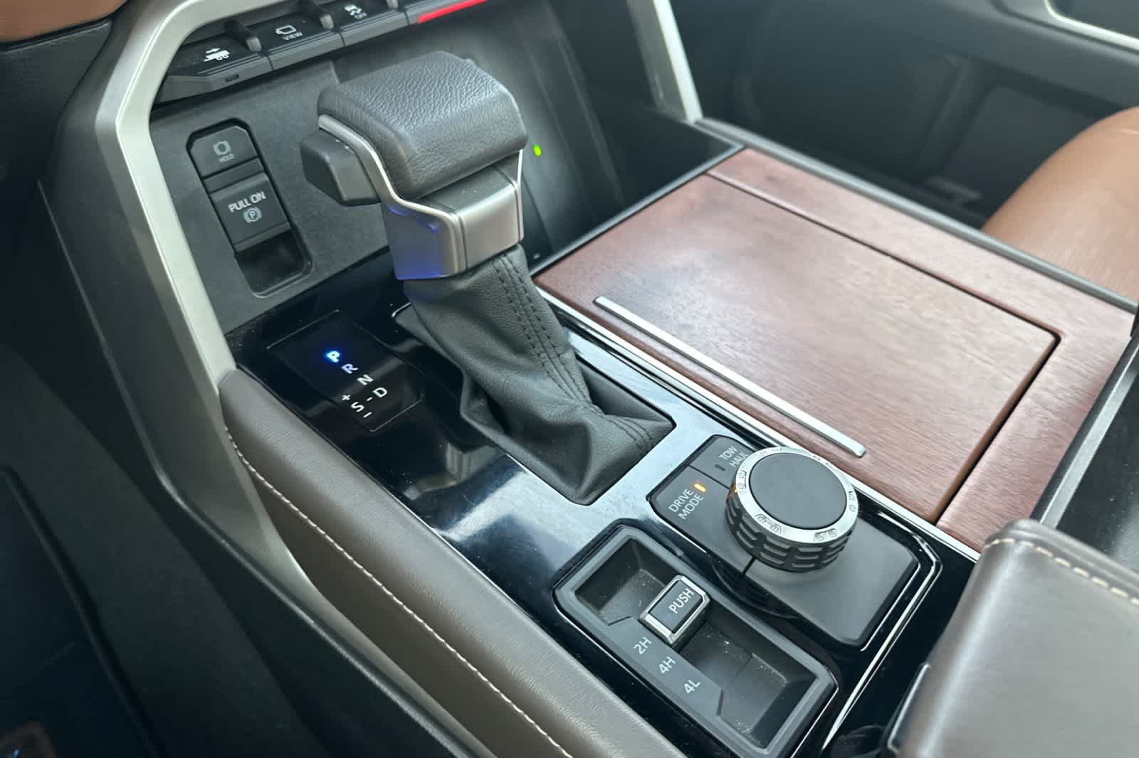 Thumbnail: 2024 Toyota Tundra - 20