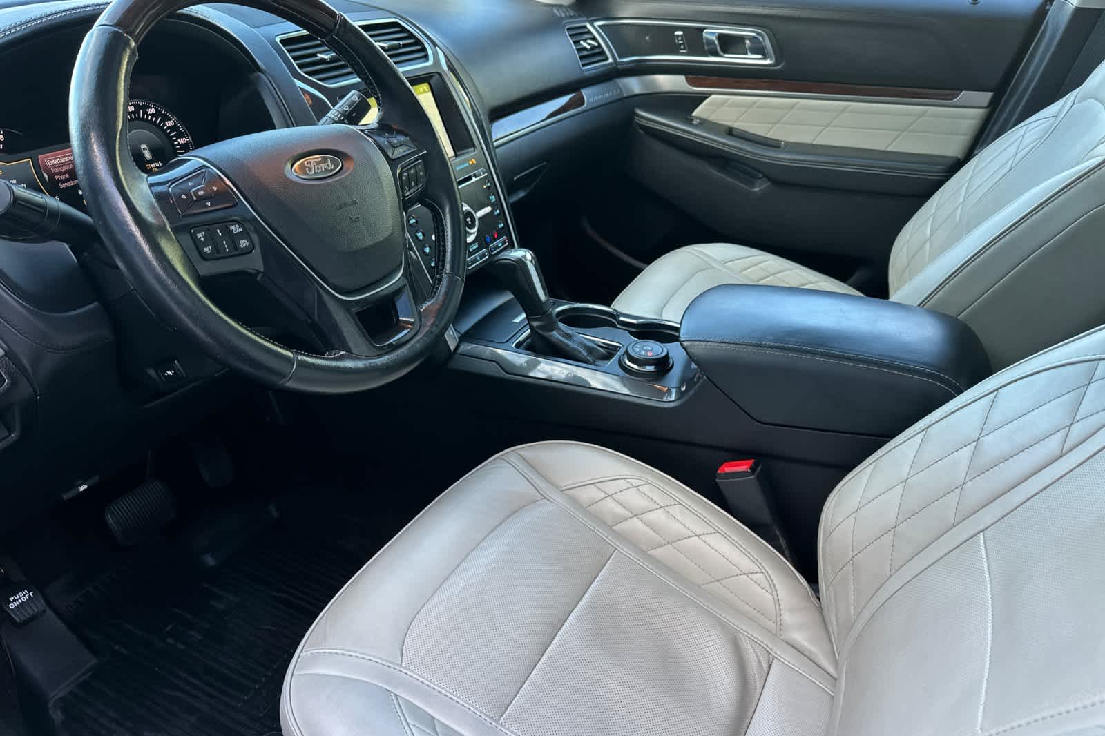 Thumbnail: 2017 Ford Explorer - 11