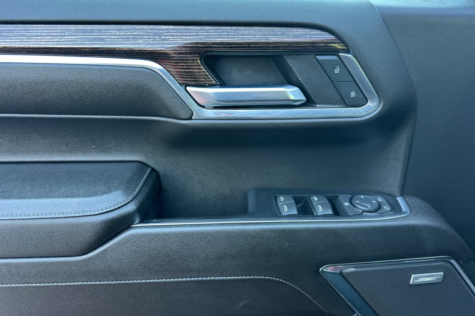 Thumbnail: 2023 GMC Sierra 1500 - 12