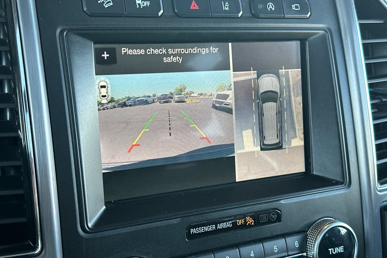 Thumbnail: 2019 Ford Expedition MAX - 21