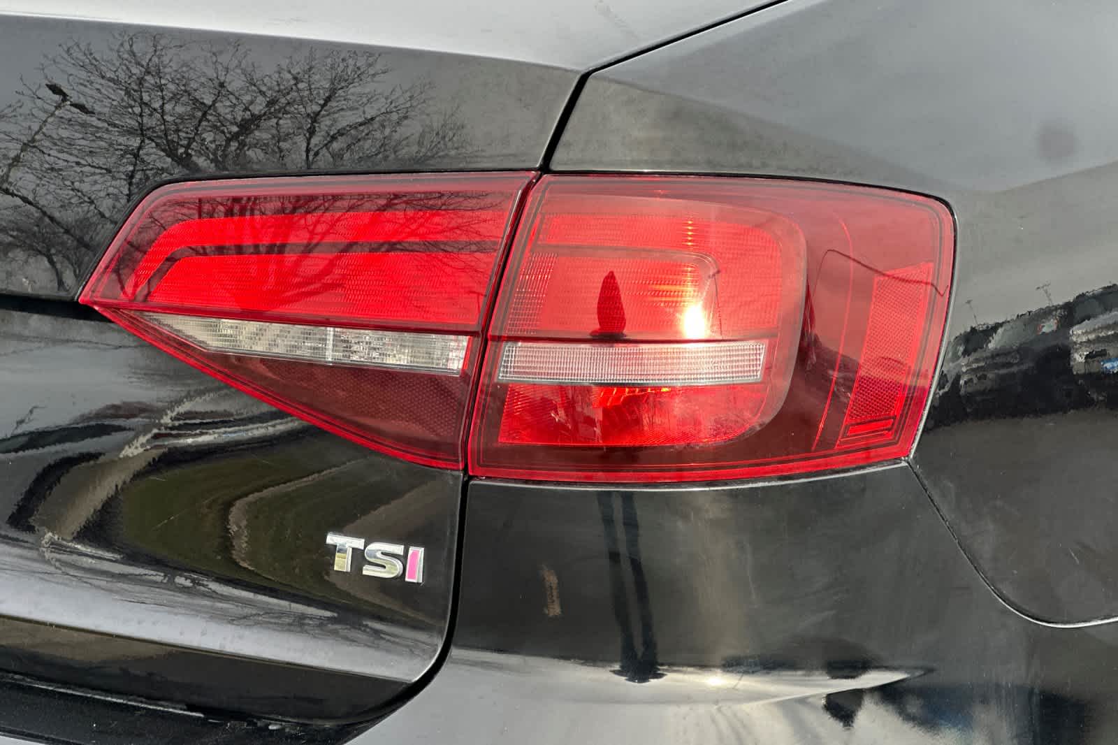 Thumbnail: 2017 Volkswagen Jetta - 26