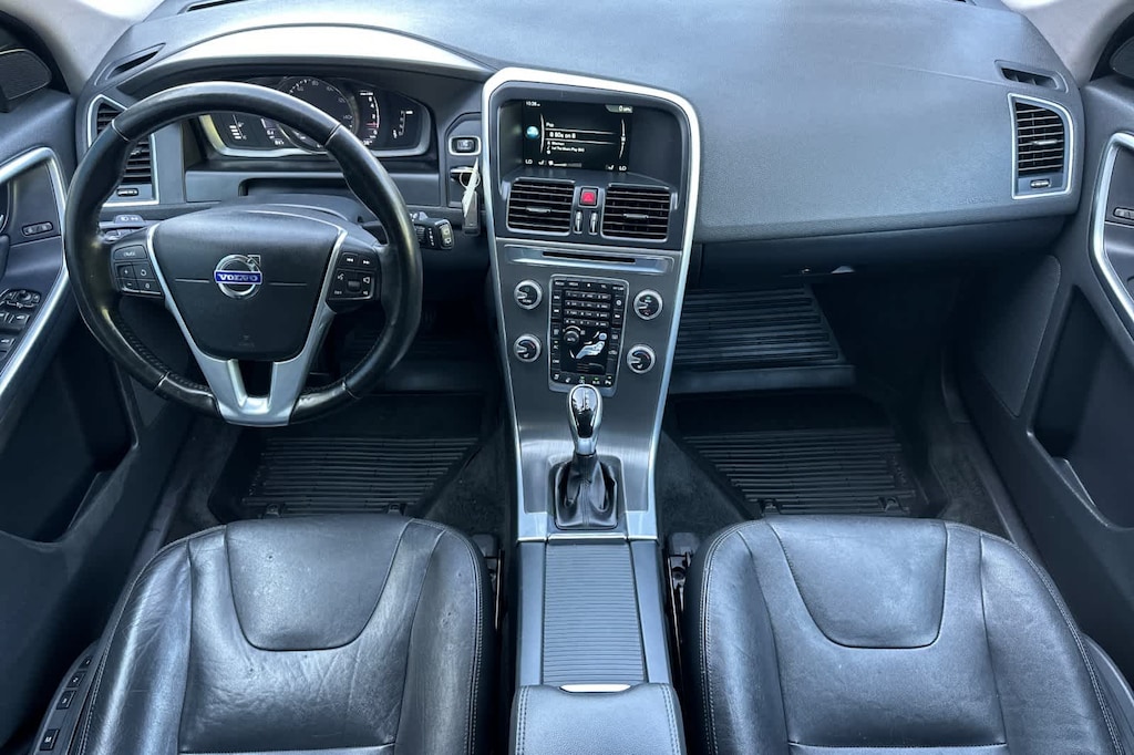 Used 2016 Volvo XC60 T6 Drive-E SUV