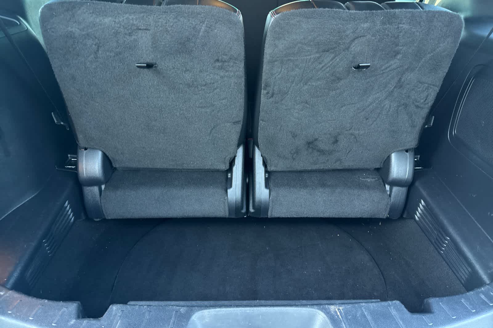 Thumbnail: 2017 Ford Explorer - 16