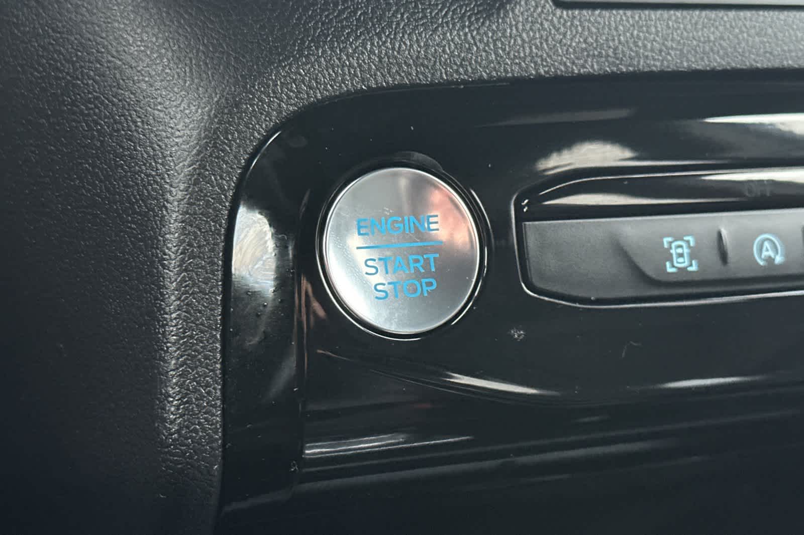 Thumbnail: 2025 Ford Escape - 23