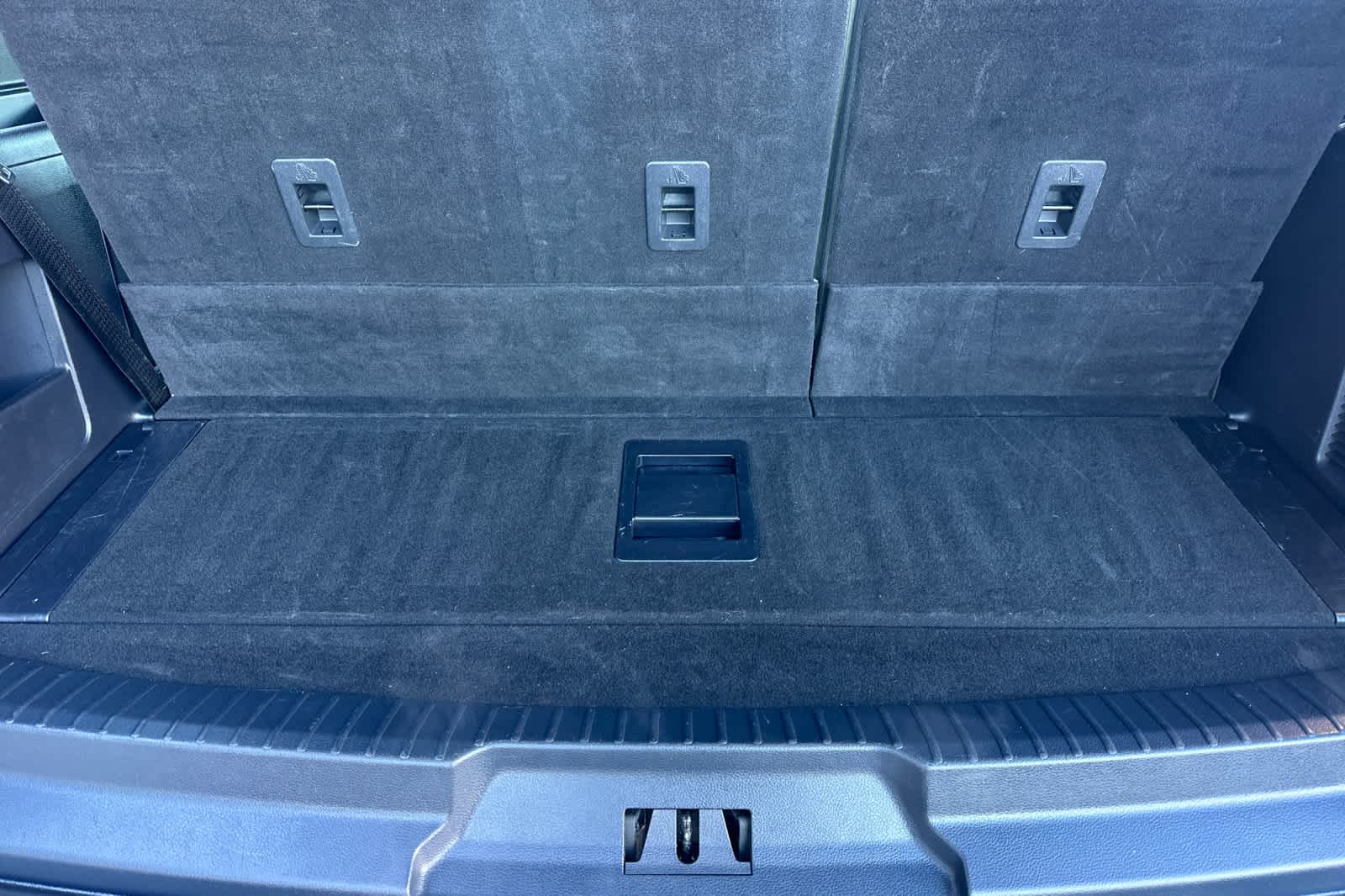 Thumbnail: 2022 Ford Expedition - 16