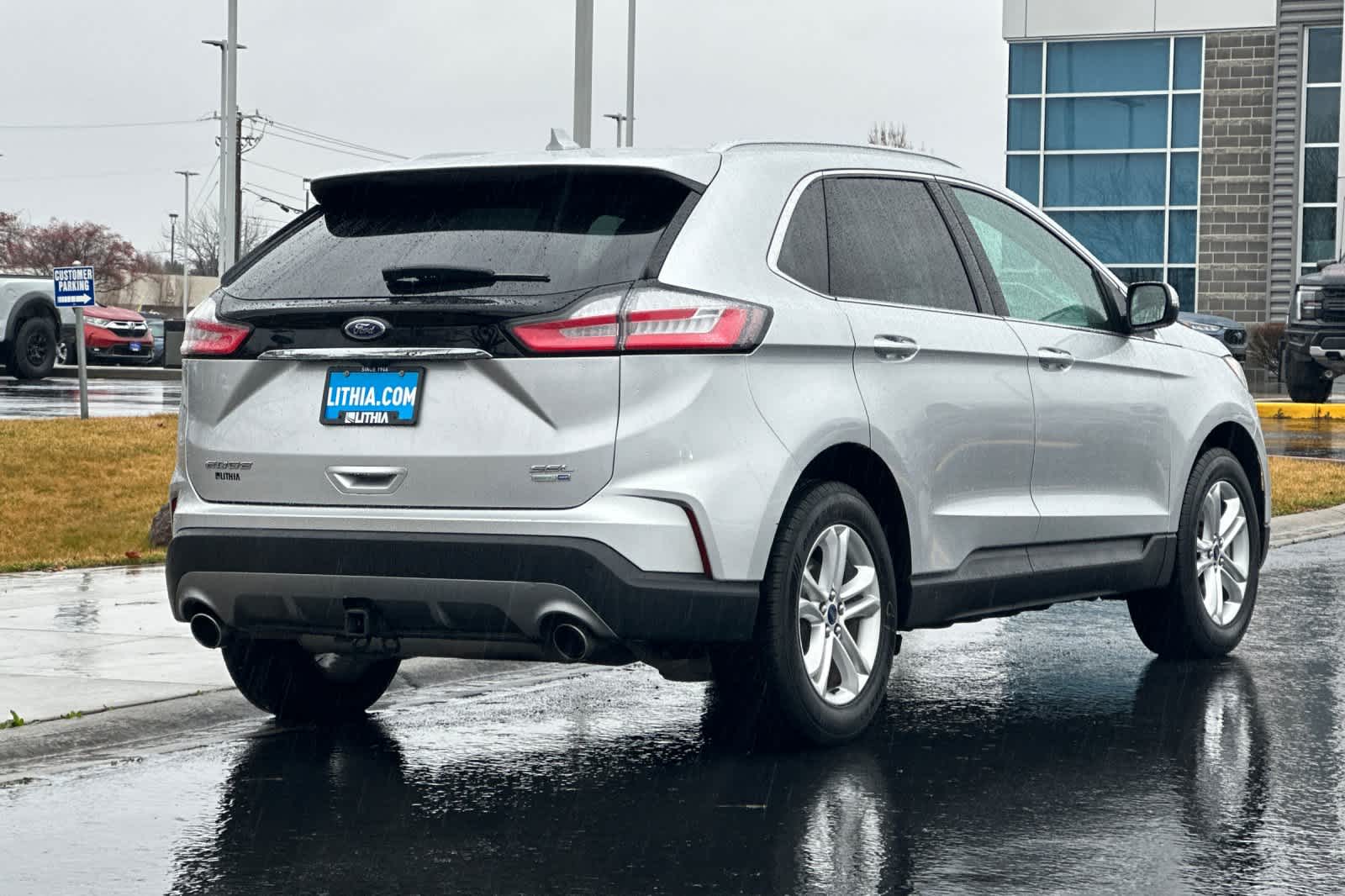Thumbnail: 2019 Ford Edge - 2