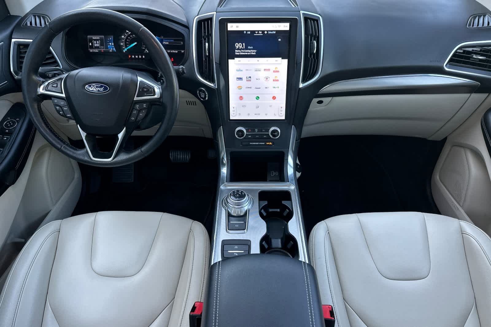 Thumbnail: 2022 Ford Edge - 3