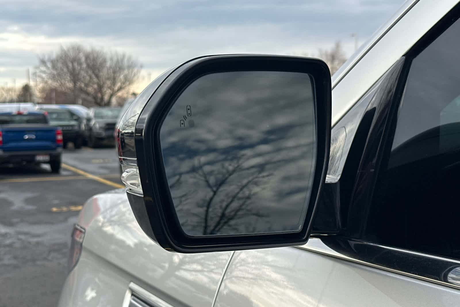 Thumbnail: 2019 Lincoln Navigator - 9