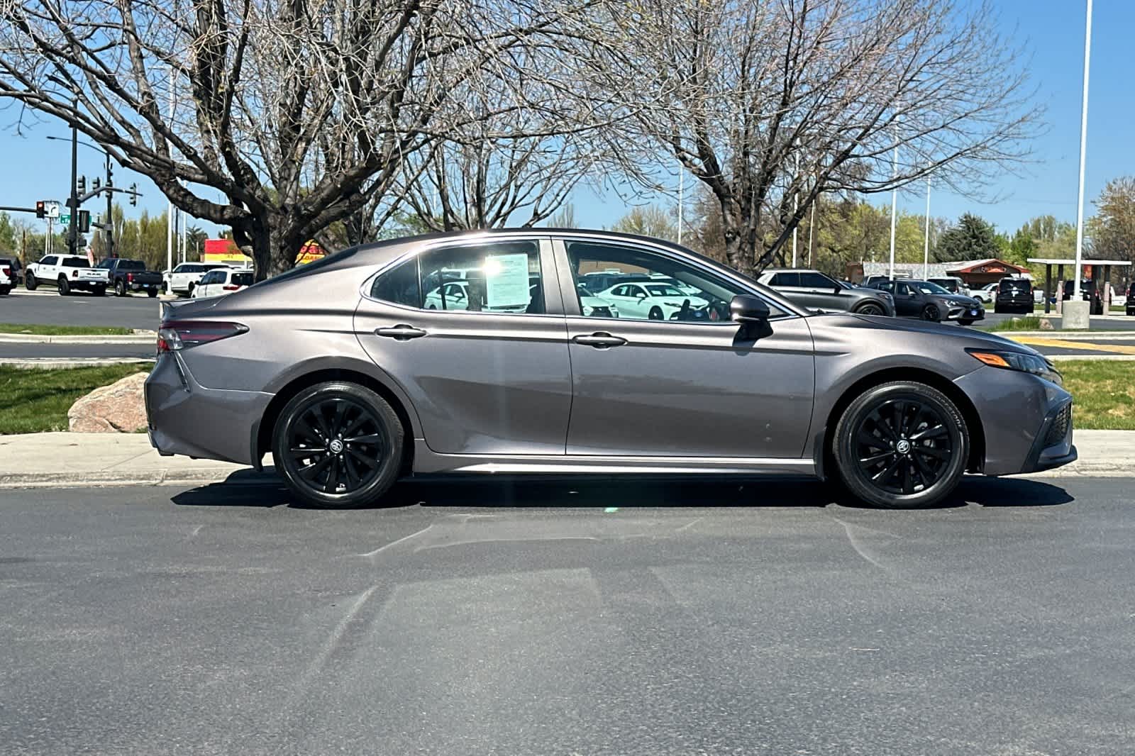 Thumbnail: 2024 Toyota Camry - 8