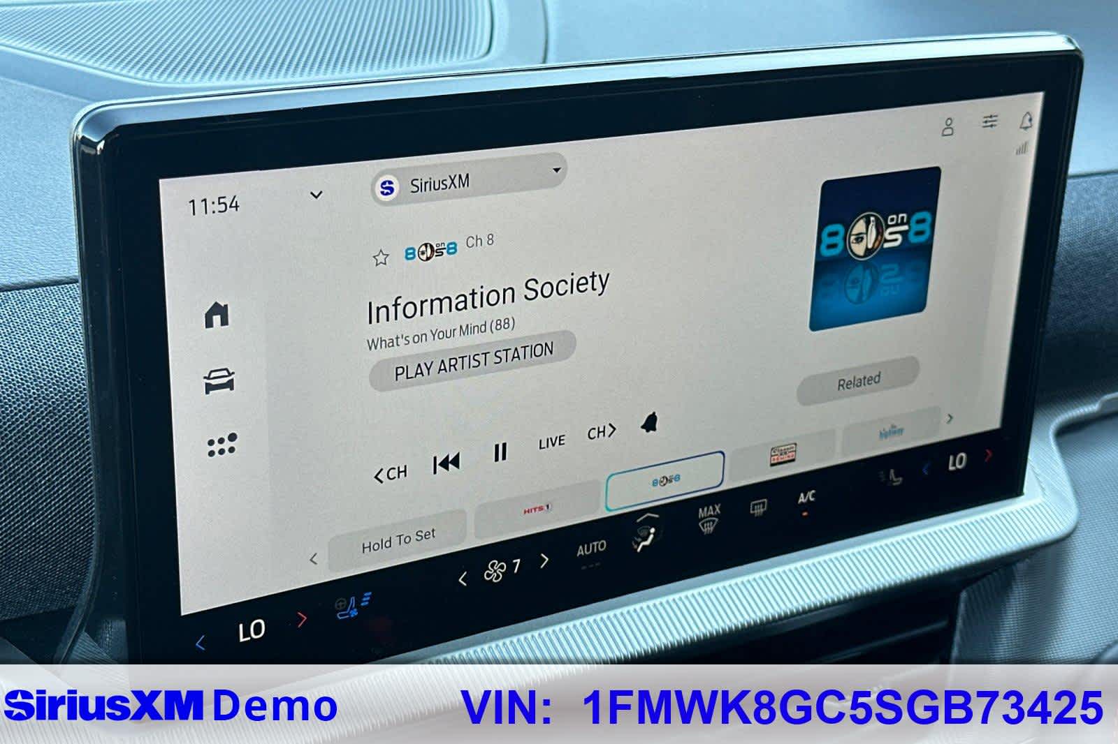 Thumbnail: 2025 Ford Explorer - 29