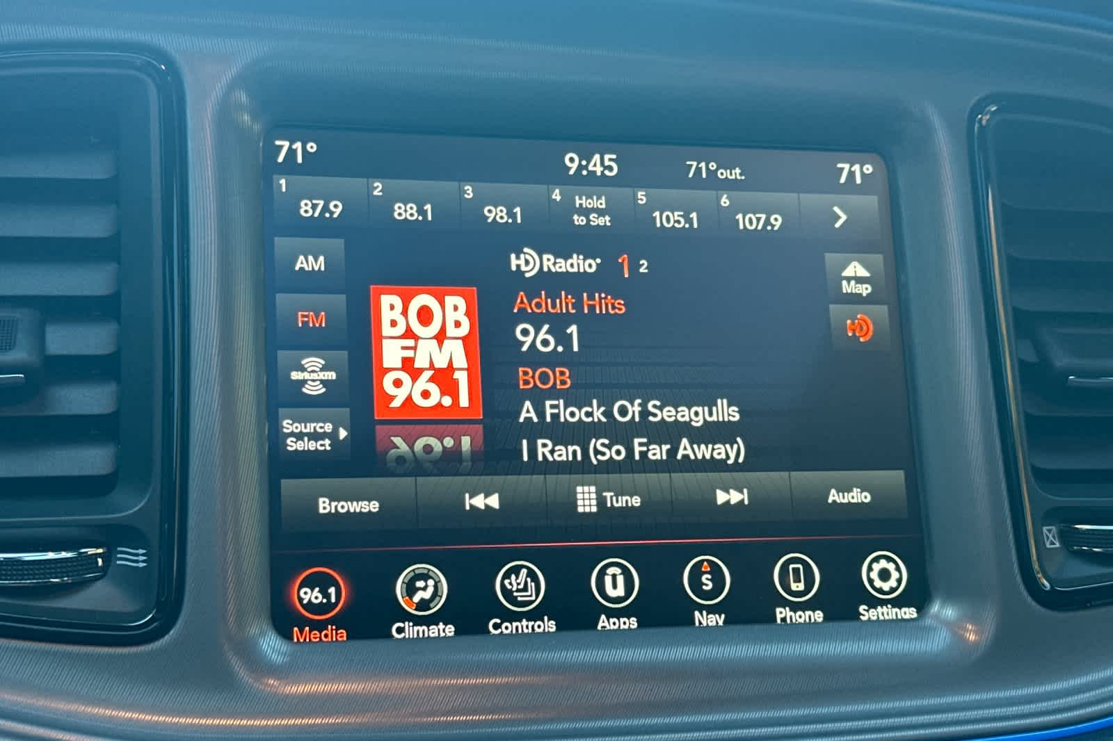 Thumbnail: 2023 Dodge Challenger - 17