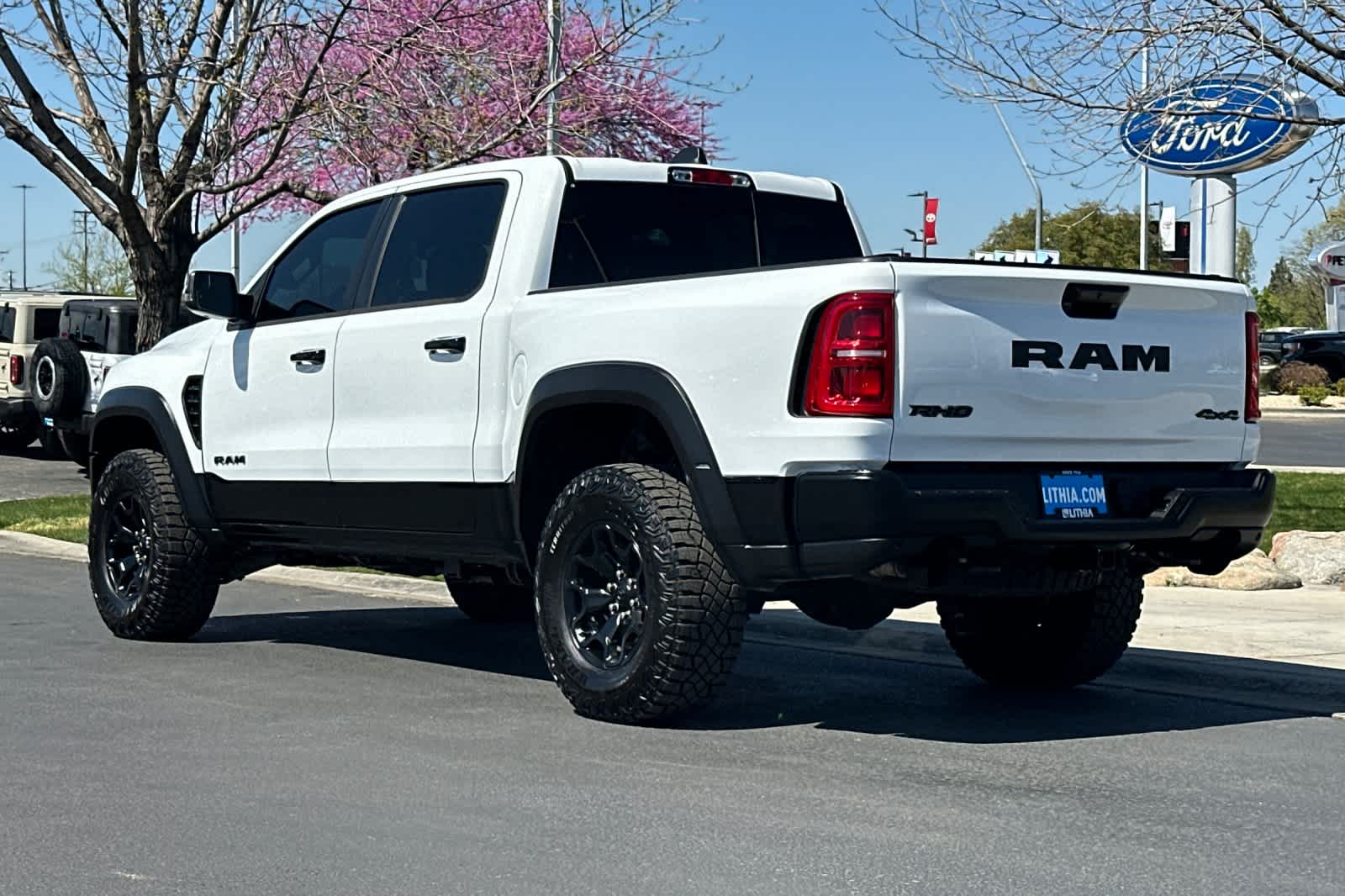 Thumbnail: 2025 RAM 1500 - 6