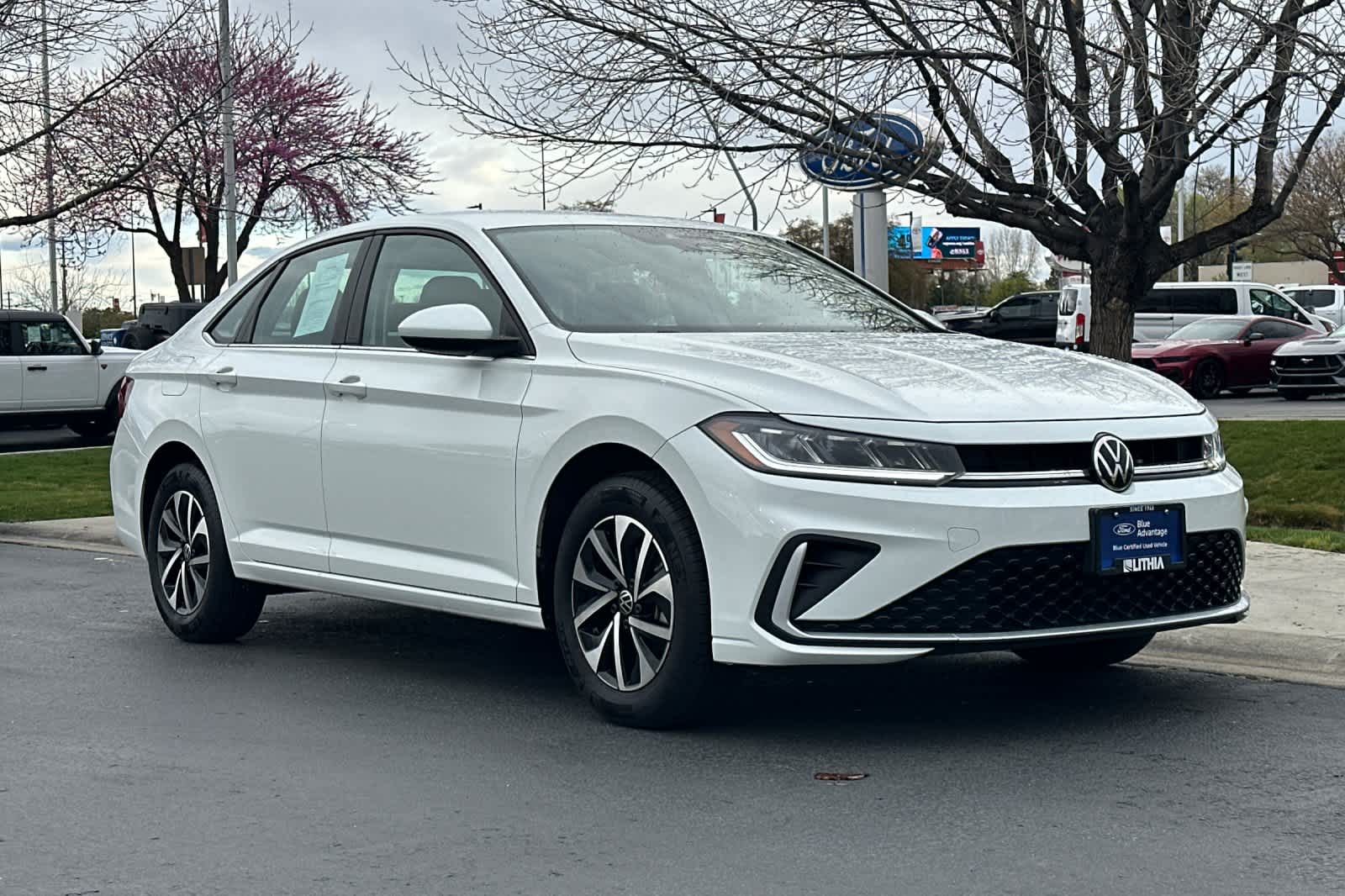 Thumbnail: 2025 Volkswagen Jetta - 9