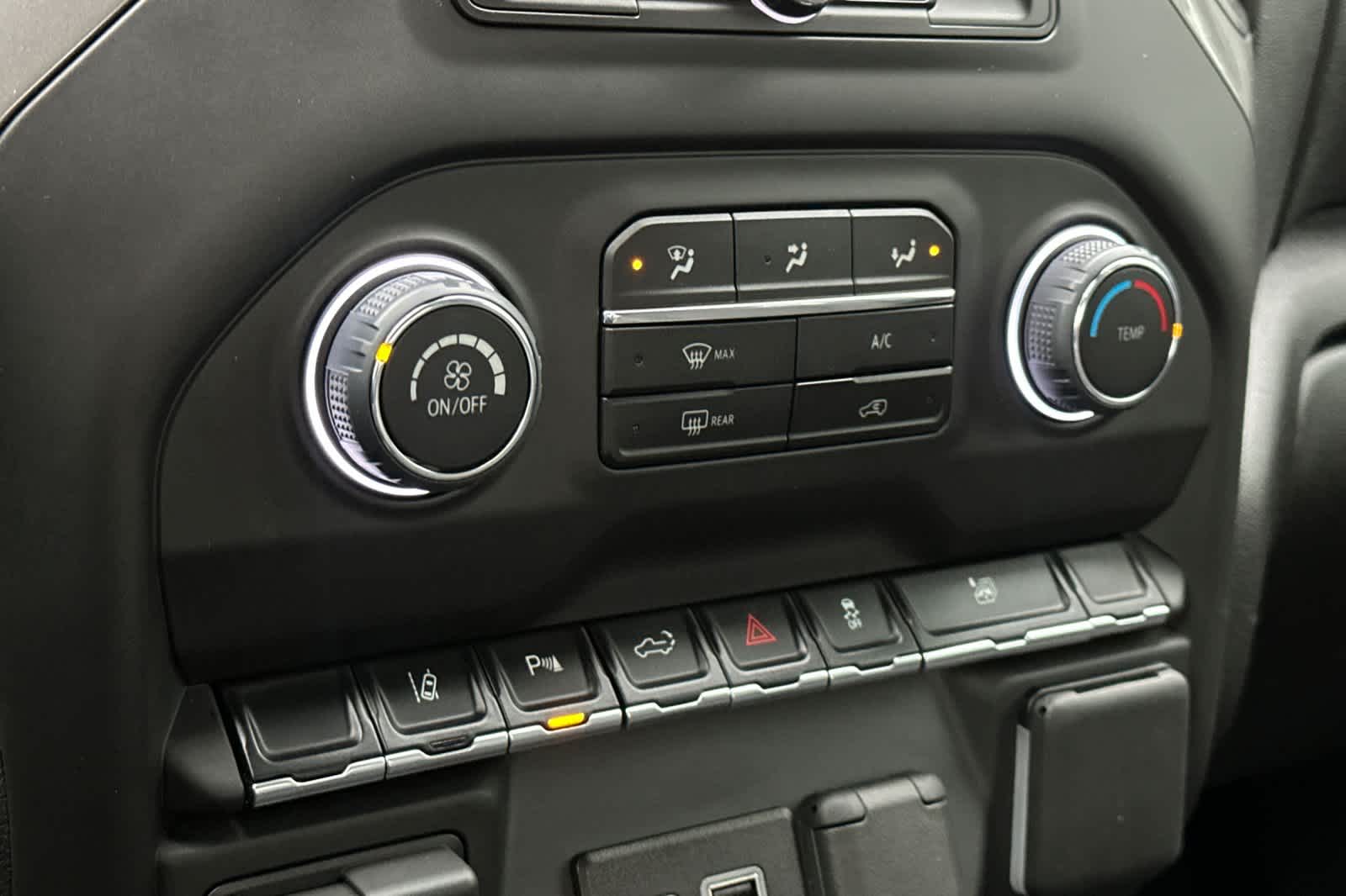 Thumbnail: 2026 Chevrolet Silverado 2500 - 19