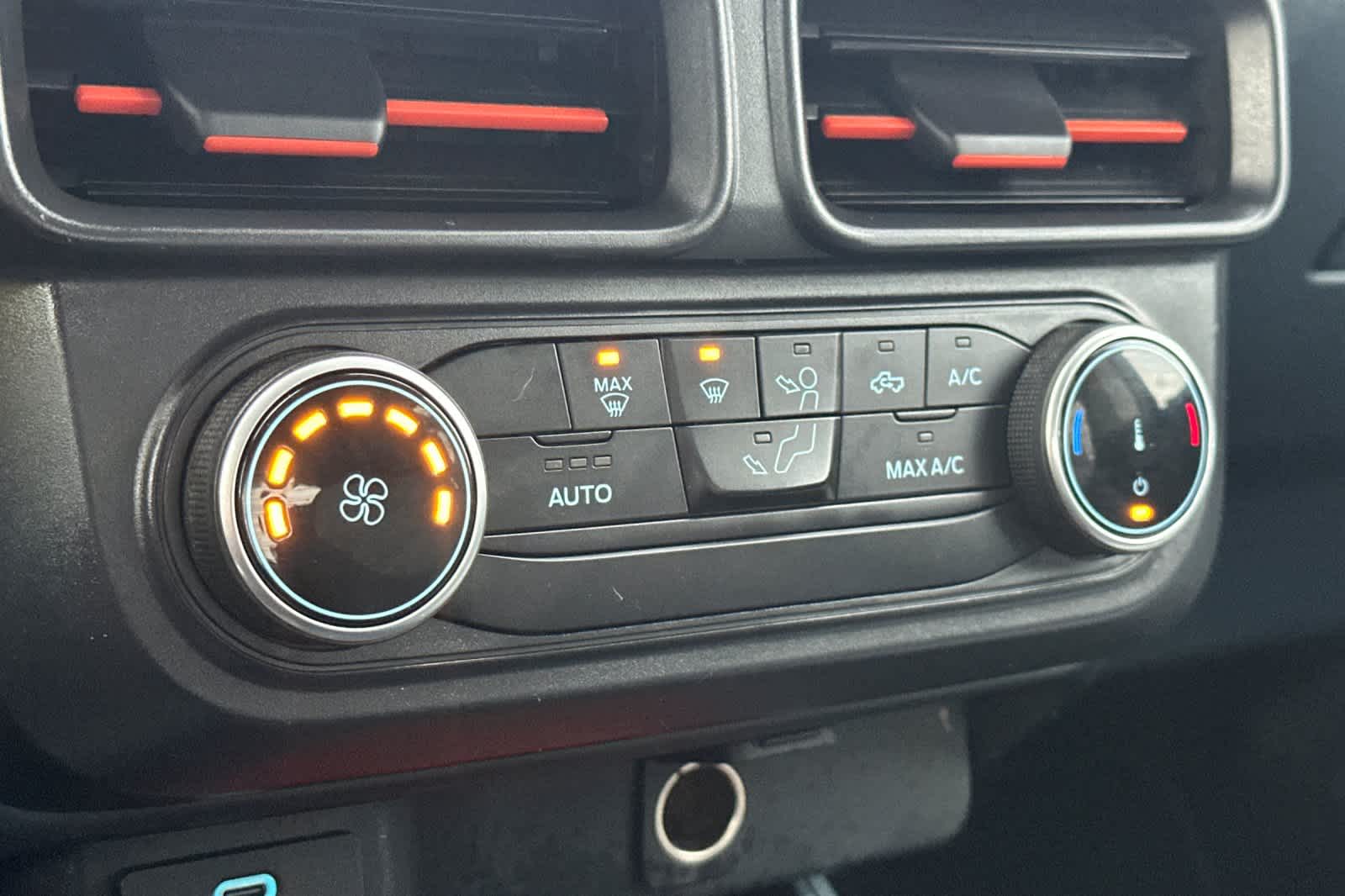 Thumbnail: 2022 Ford Maverick - 19